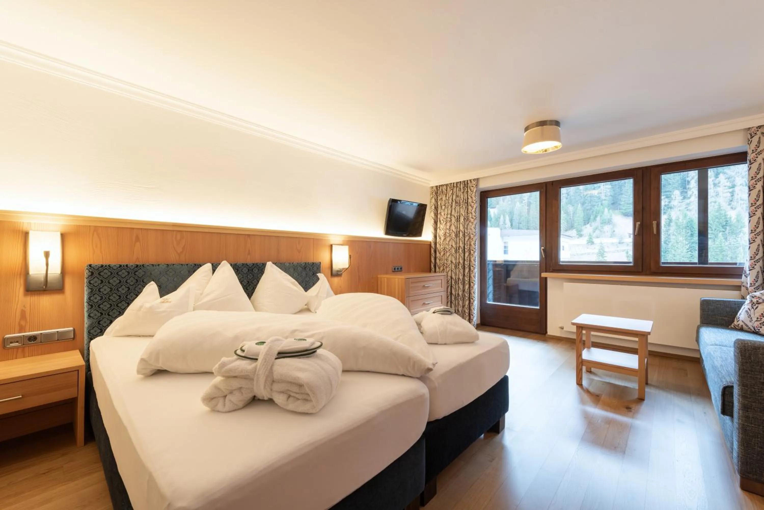 Bed in Heart Hotel Arlberg