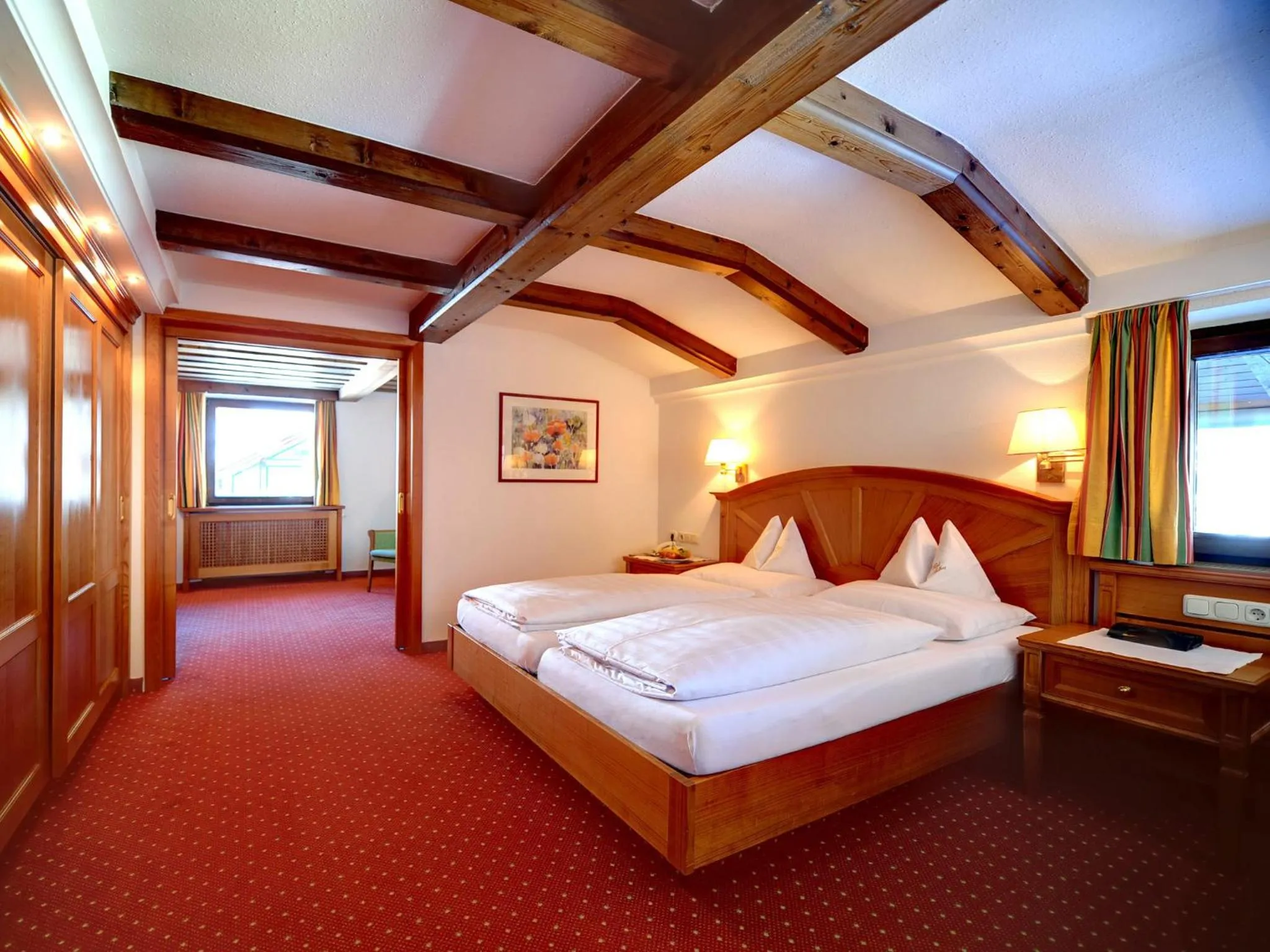 Photo of the whole room, Bed in Heart Hotel Arlberg