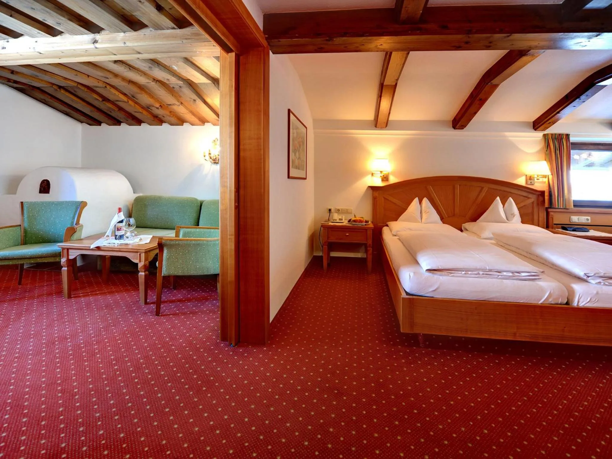 Photo of the whole room, Bed in Heart Hotel Arlberg