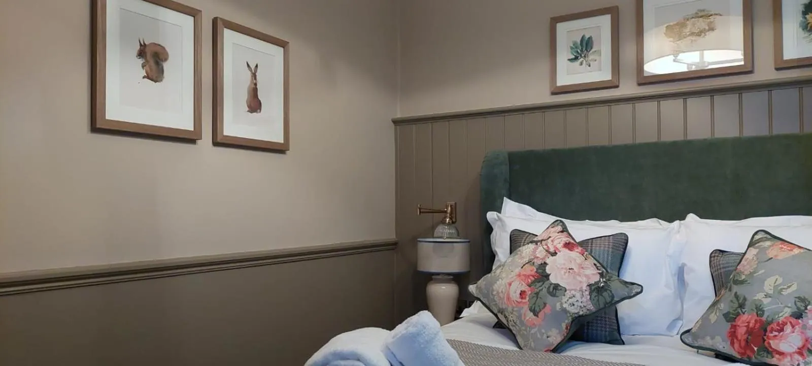 Bed in The Crown Inn