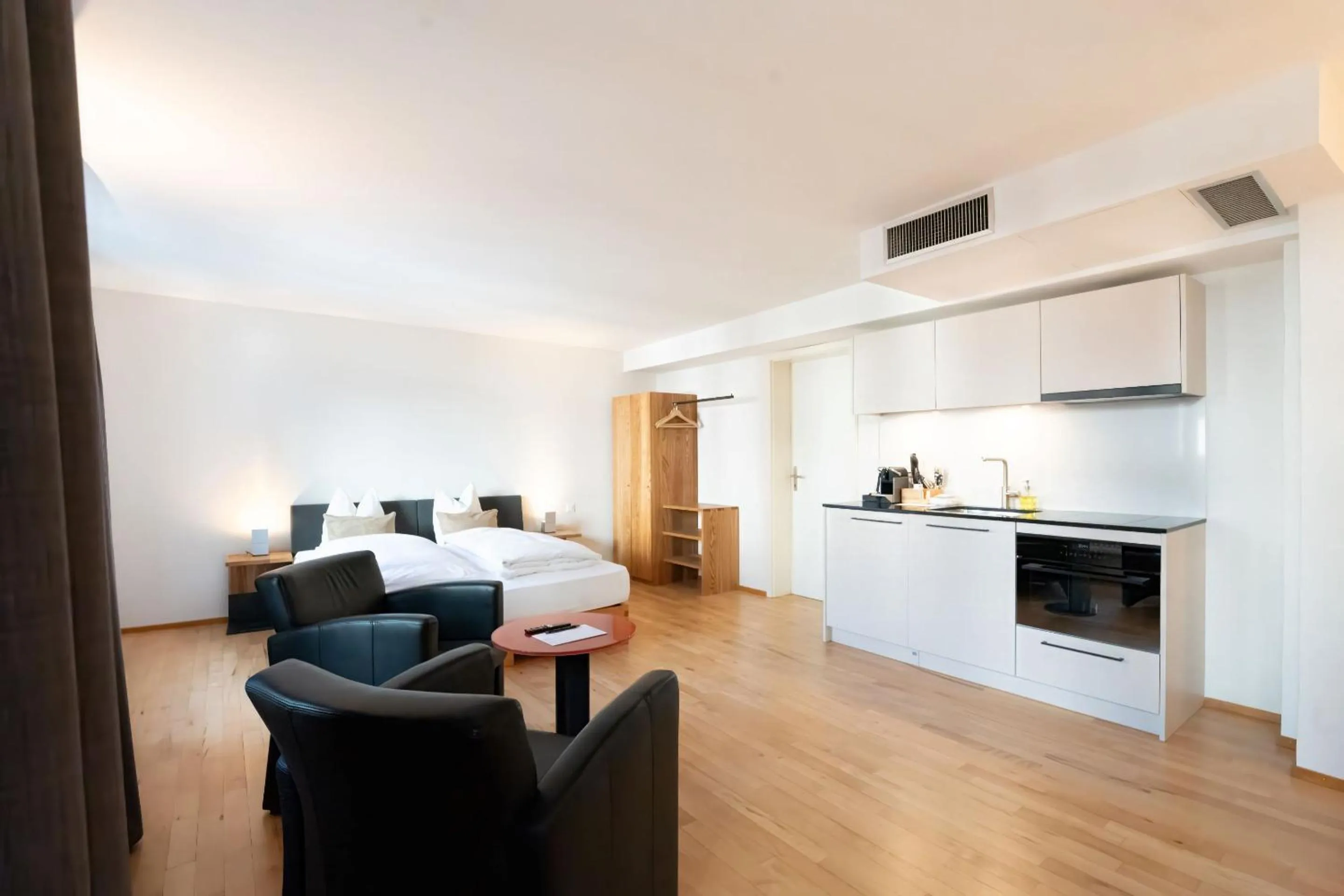 Hotel Le Lion - Self Check-in