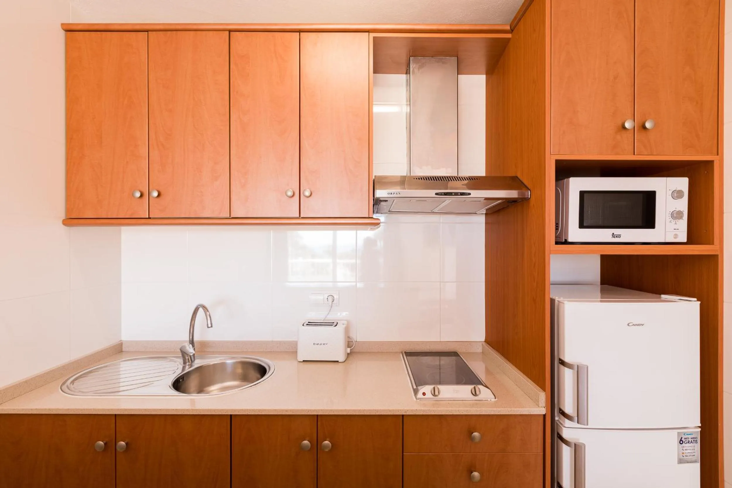 Kitchen or kitchenette in Vistamar I - MC Apartments Ibiza