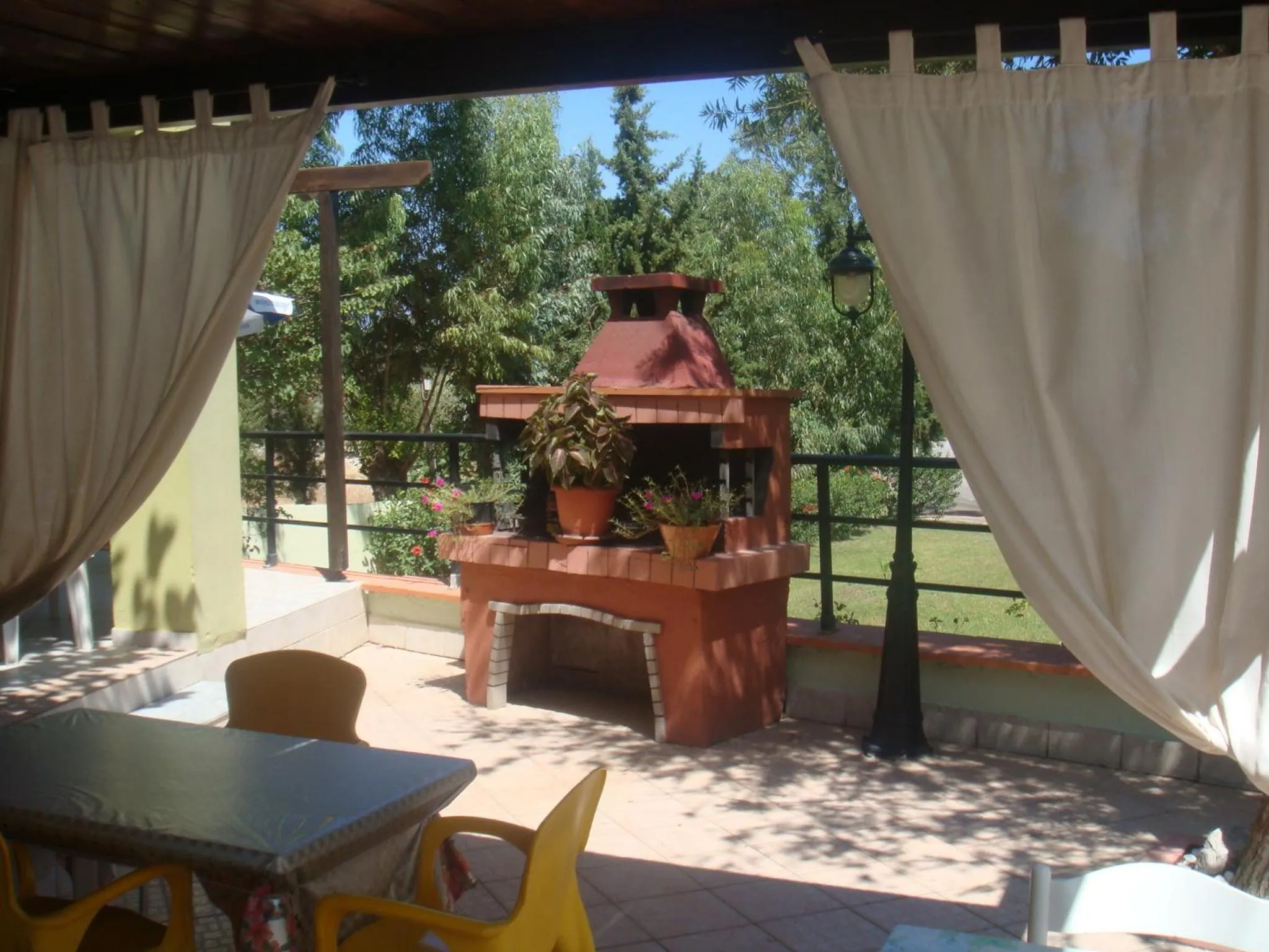 BBQ facilities in Achousa Hotel