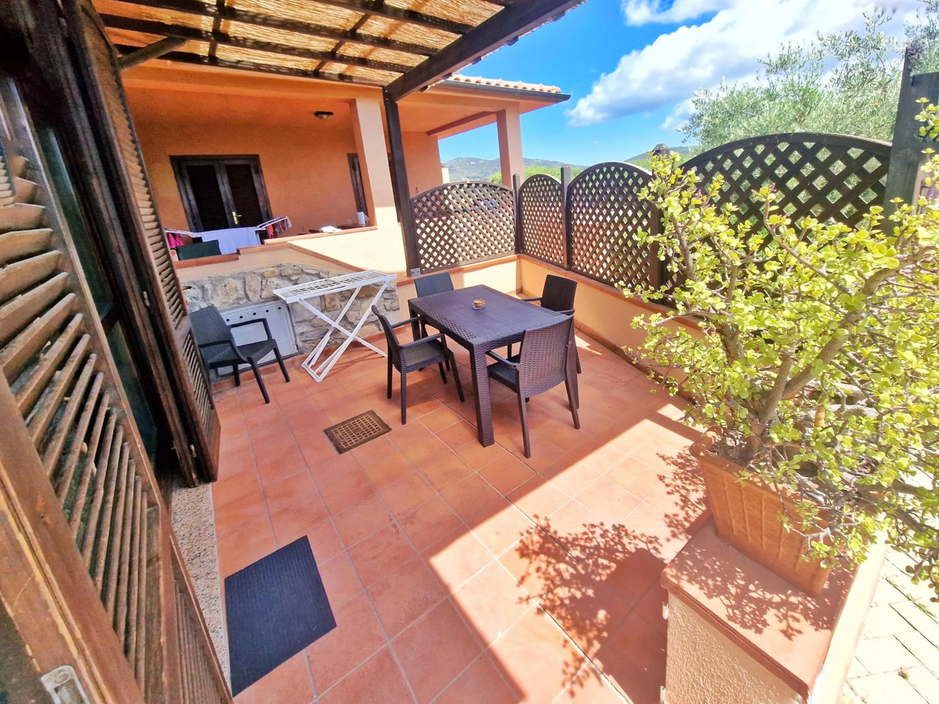 Balcony/Terrace in Al Barcoco