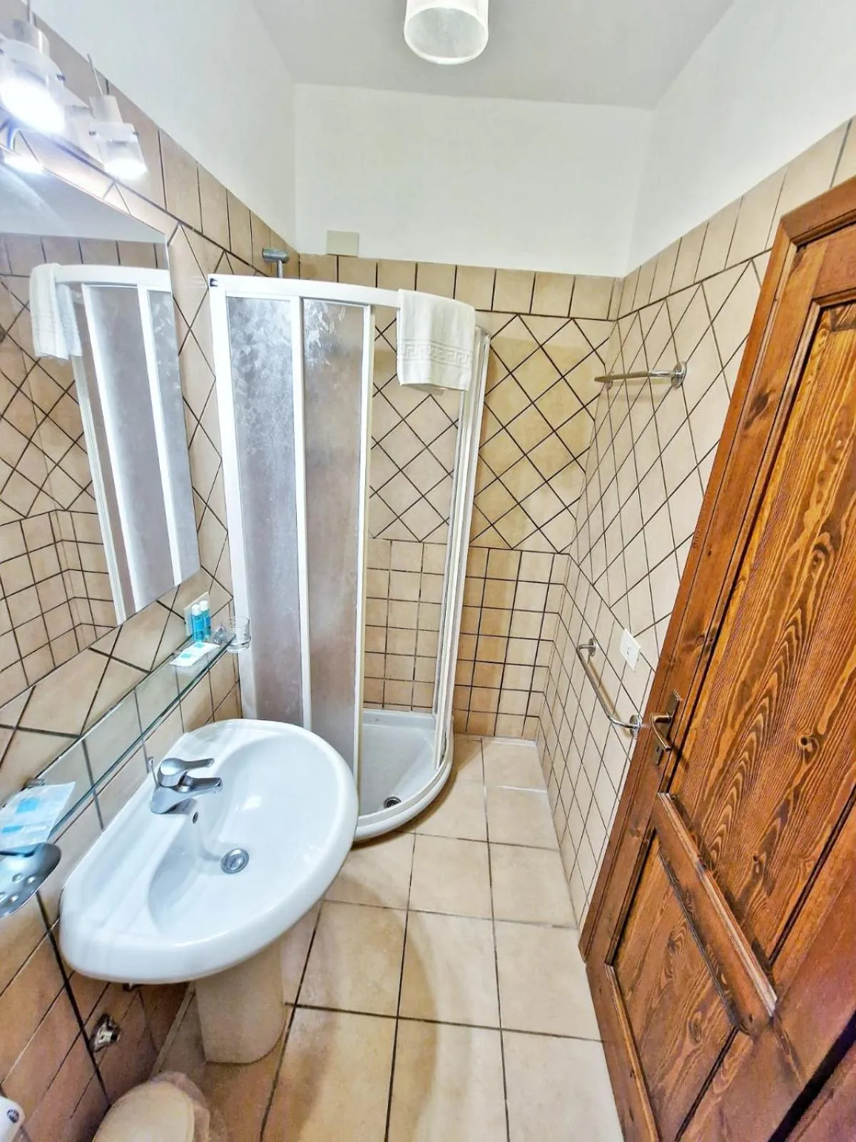 Shower in Al Barcoco