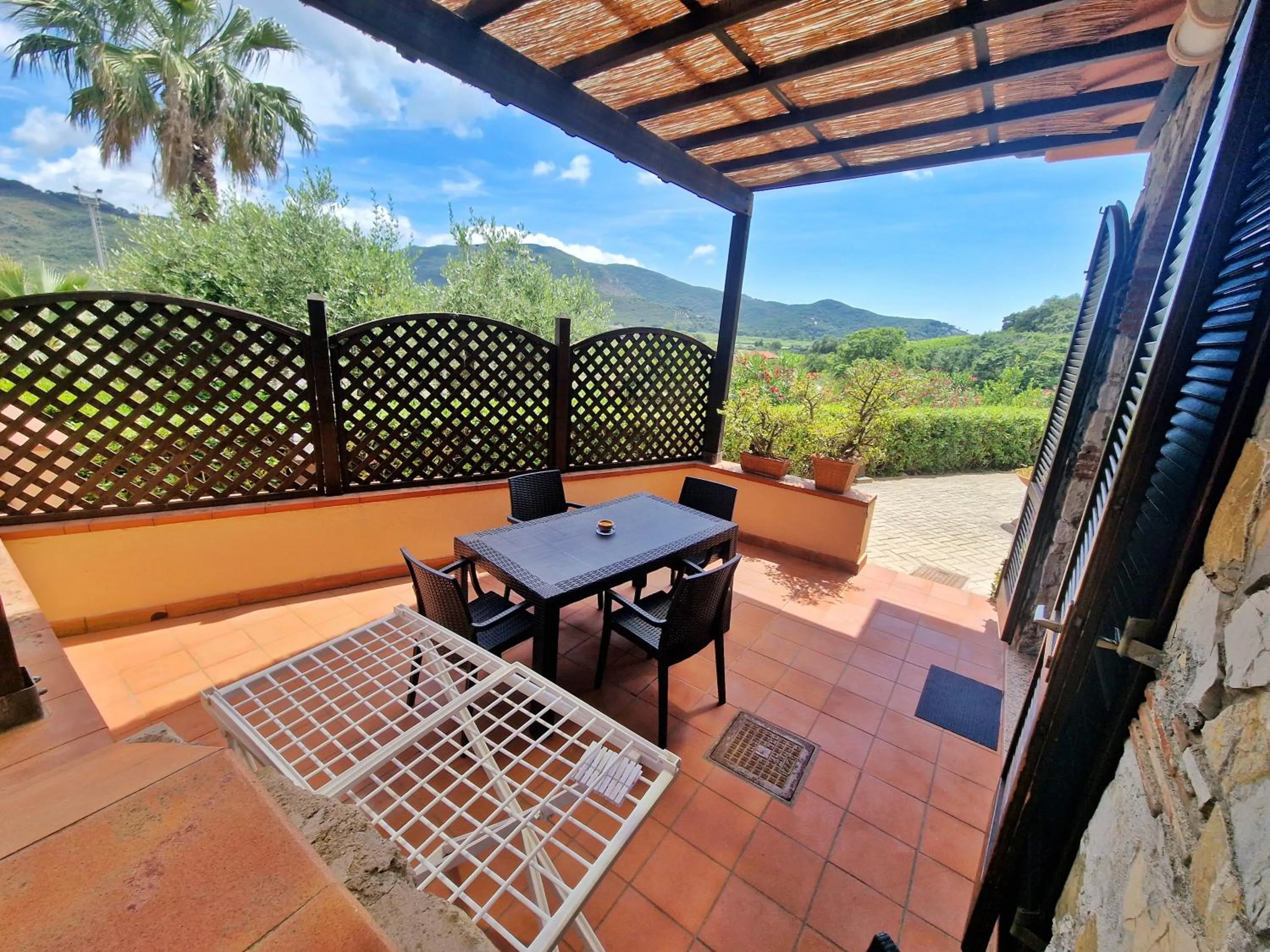 Balcony/Terrace in Al Barcoco