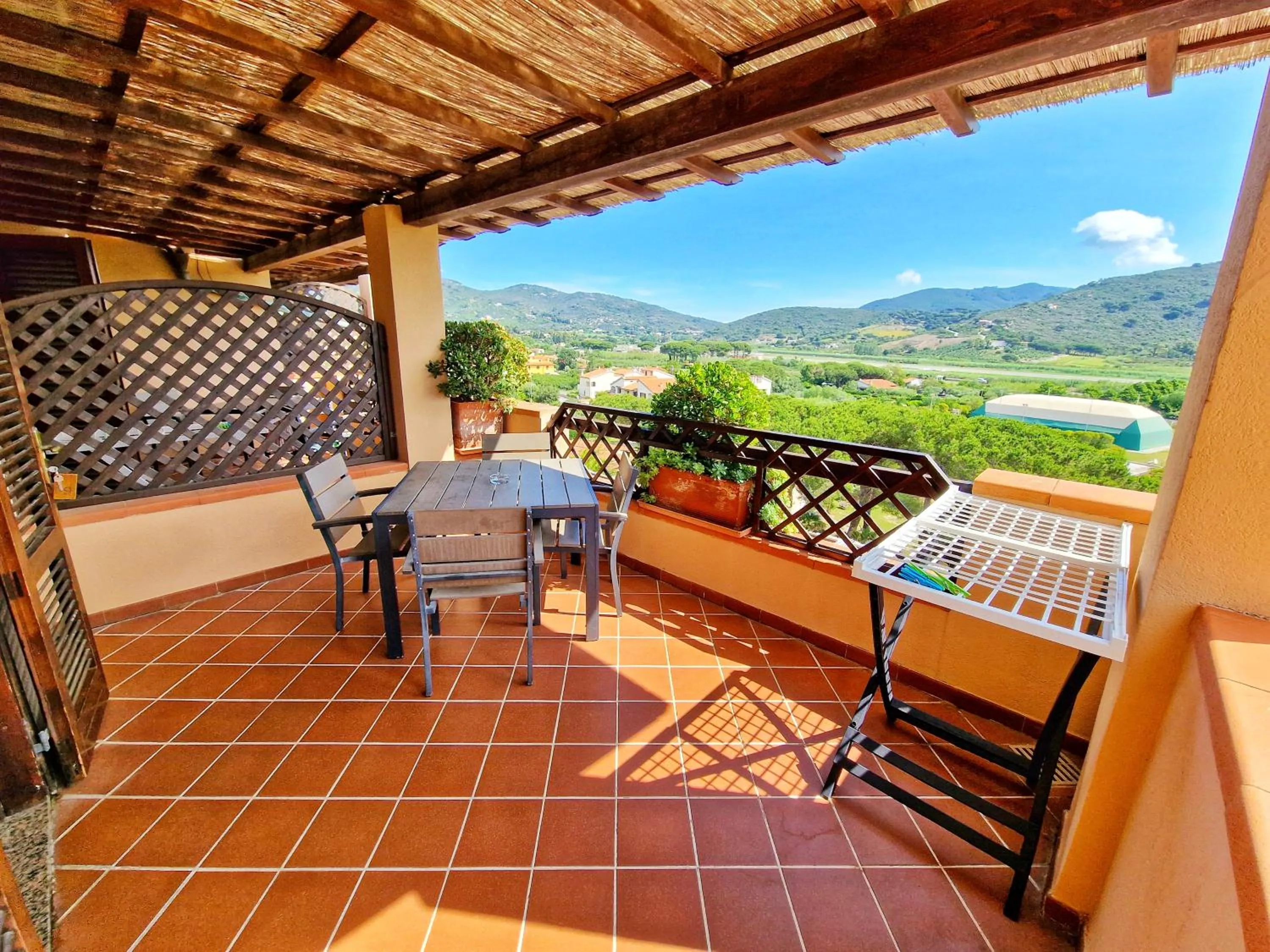 Balcony/Terrace in Al Barcoco