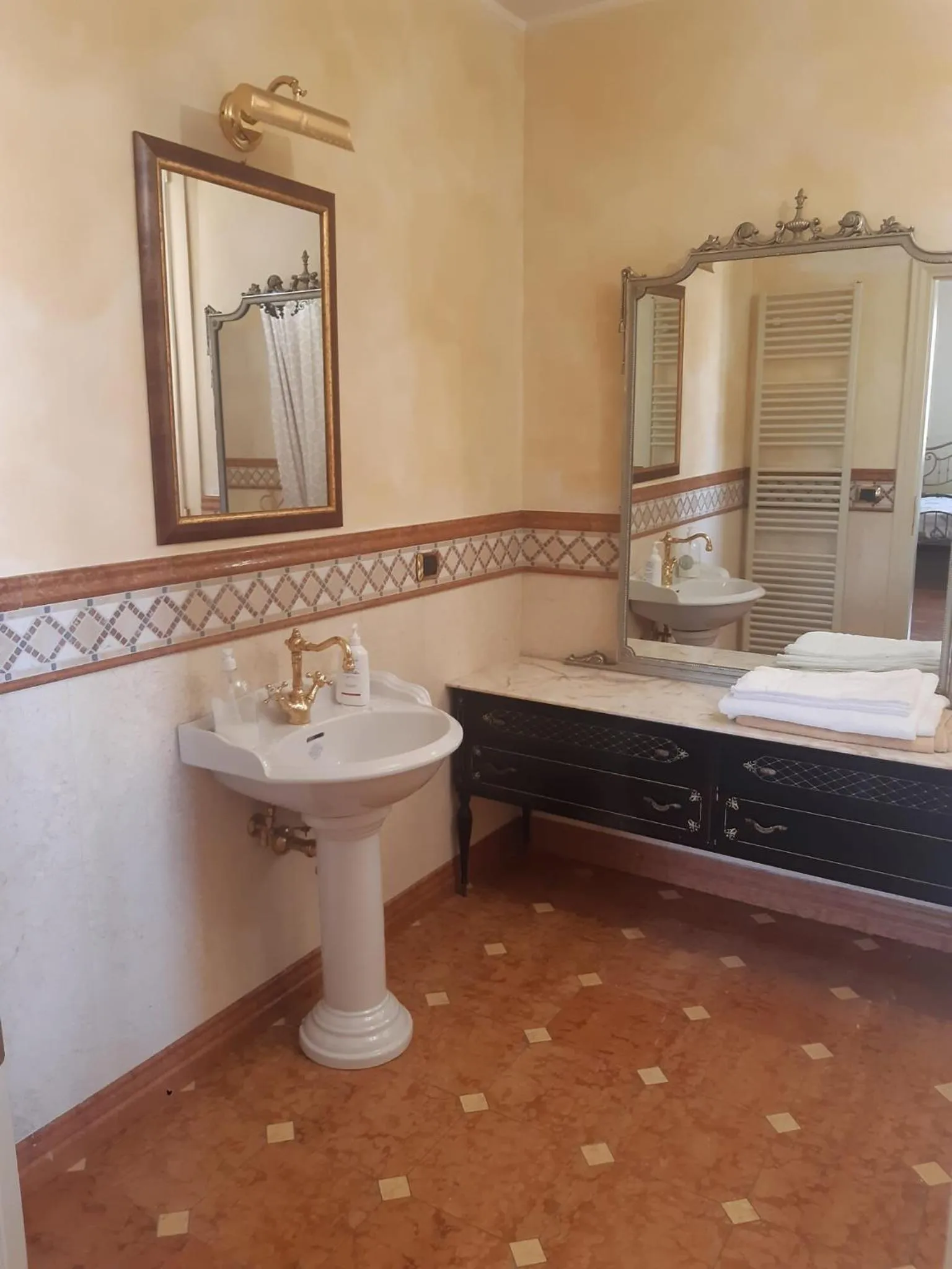 Bathroom in Parco dei Gelsomini