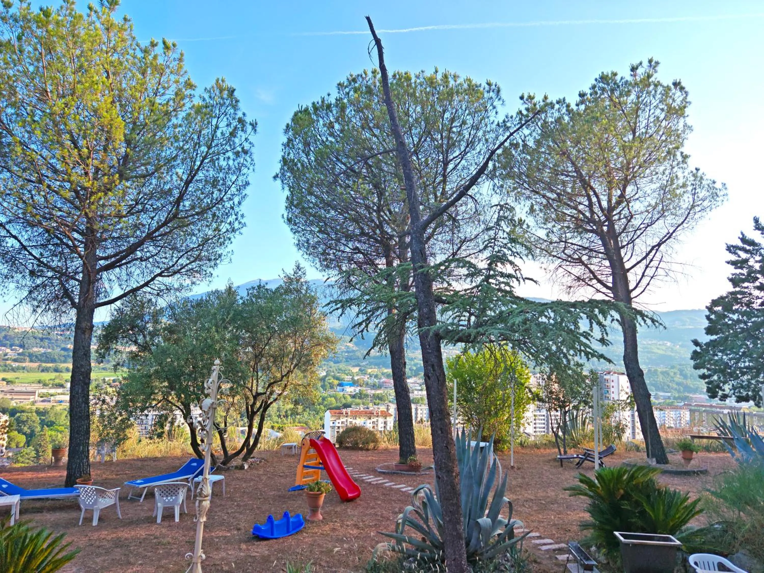 Garden view in Parco dei Gelsomini