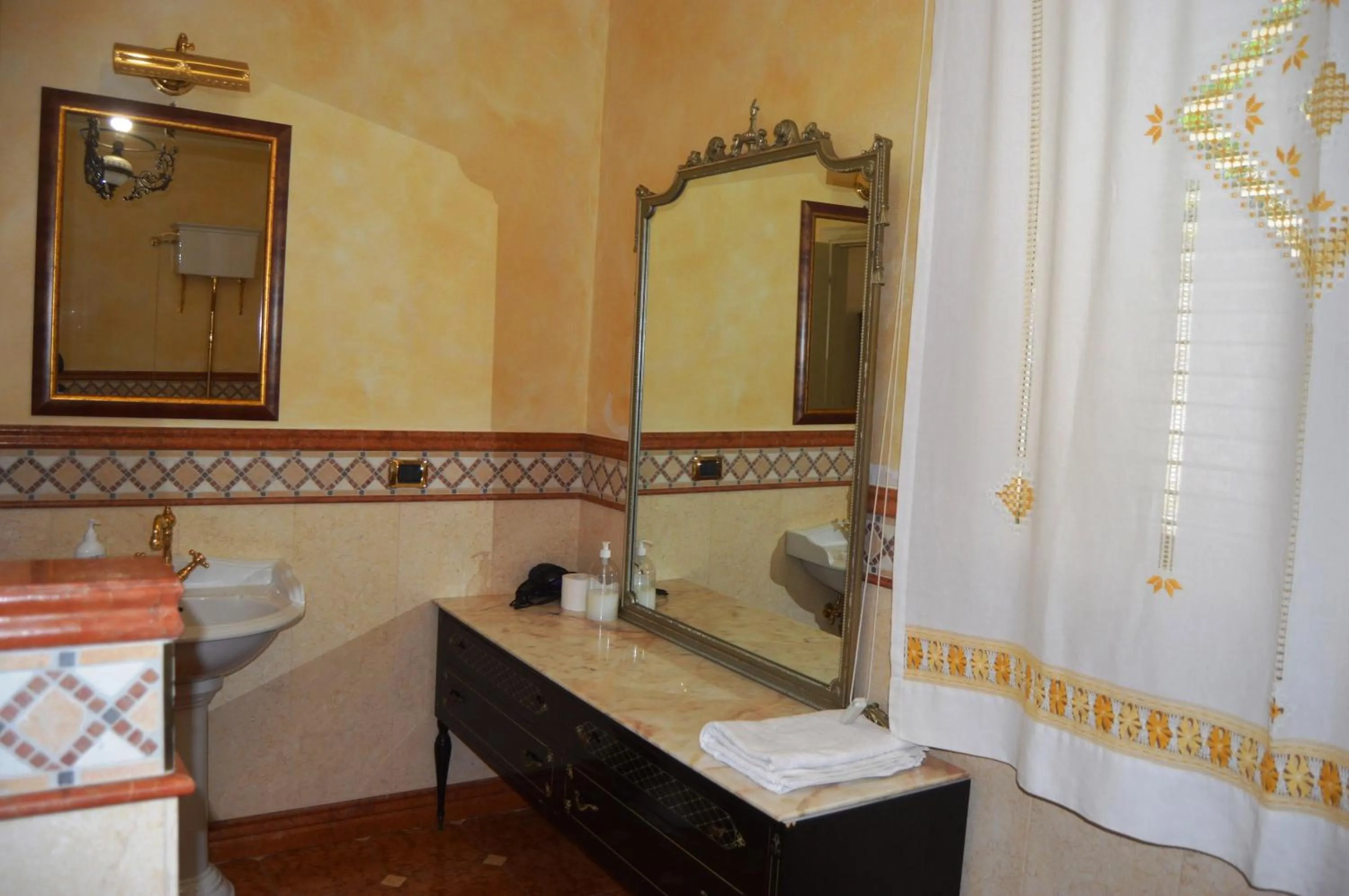 Bathroom in Parco dei Gelsomini