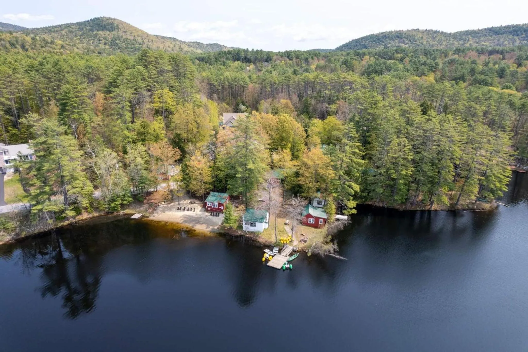 Hide-A-Way Waterfront Cottages