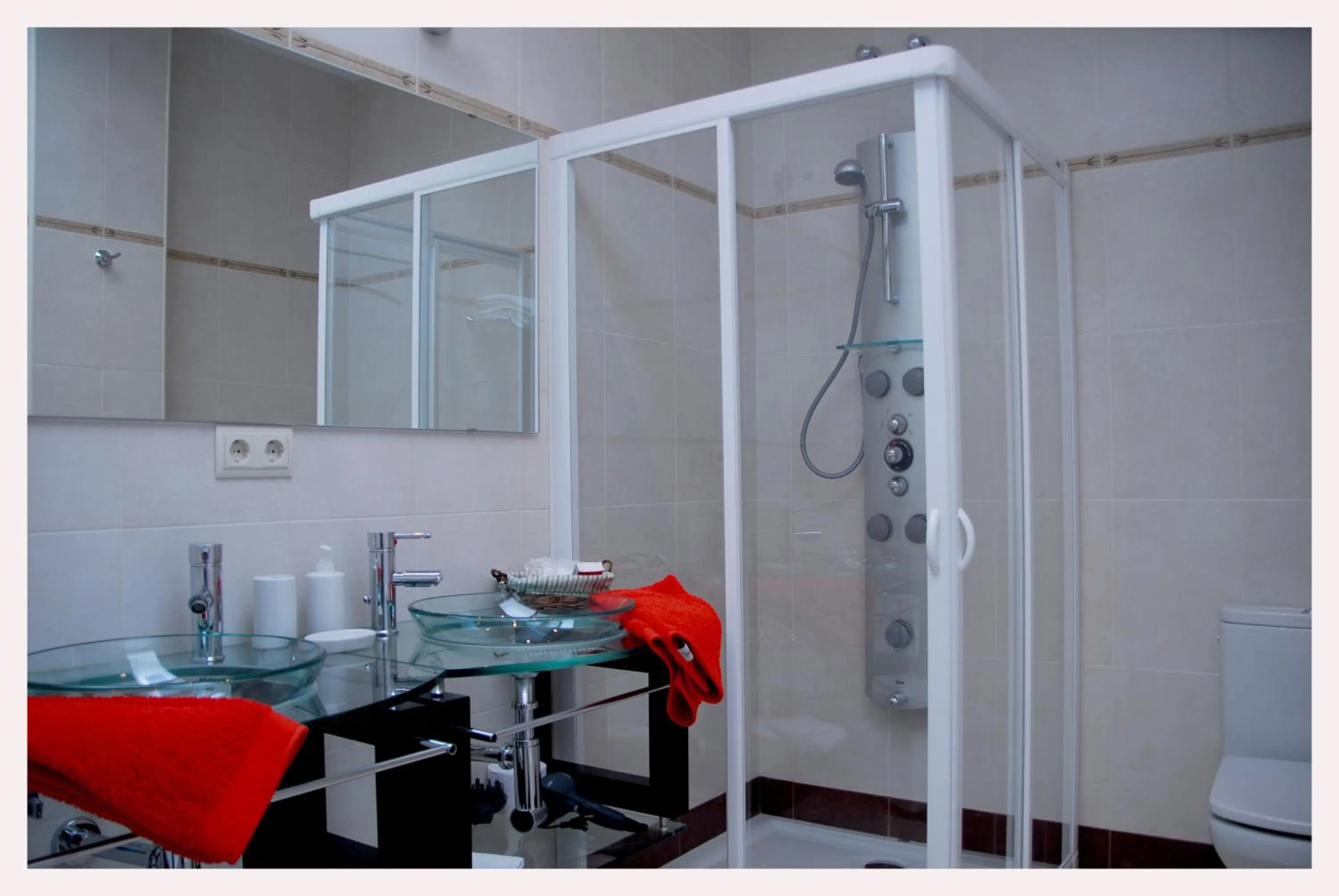 Bathroom in Luz de Azahar Bed and Breakfast