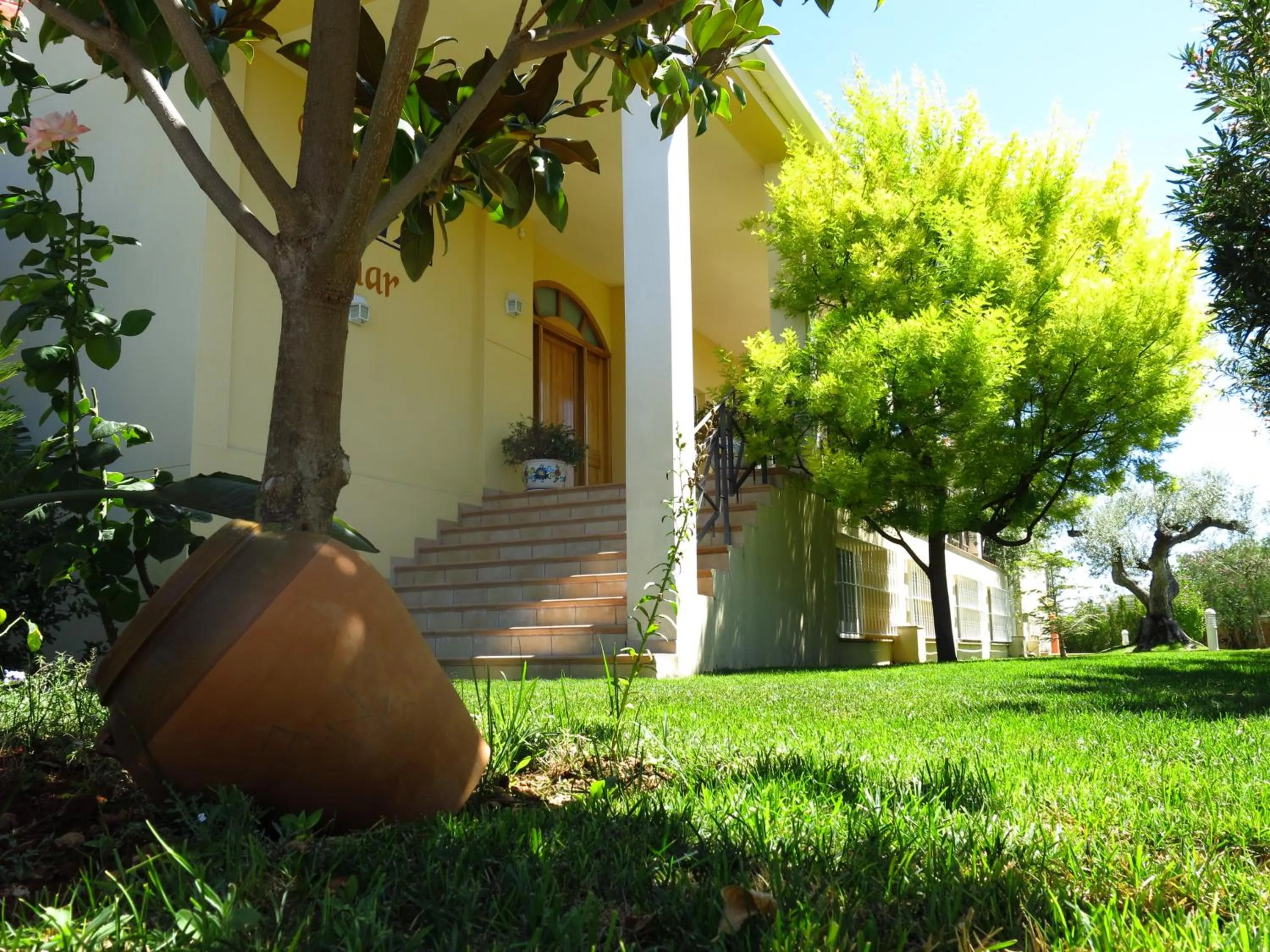 Facade/entrance in Luz de Azahar Bed and Breakfast