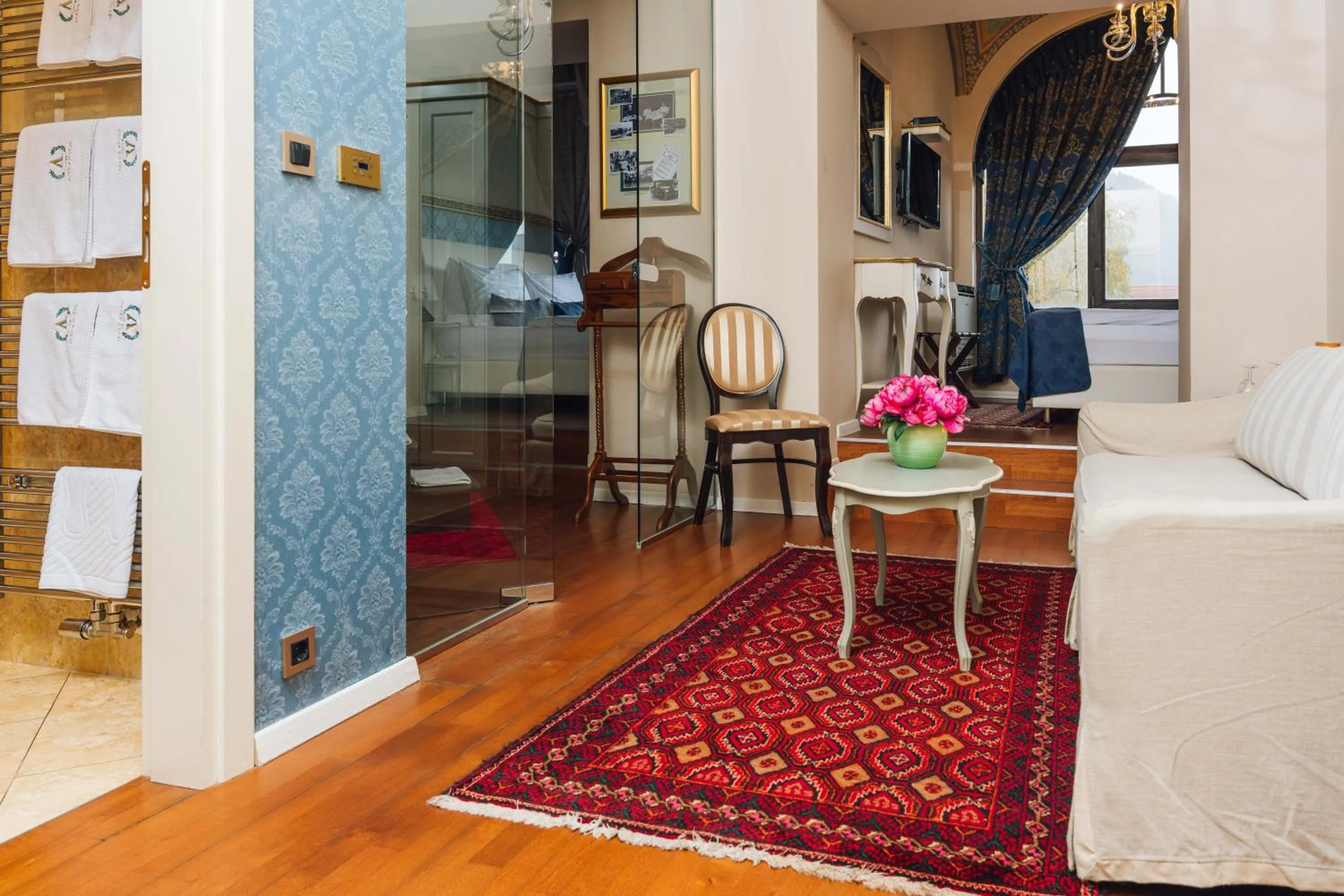 TV and multimedia in Hotel Actum