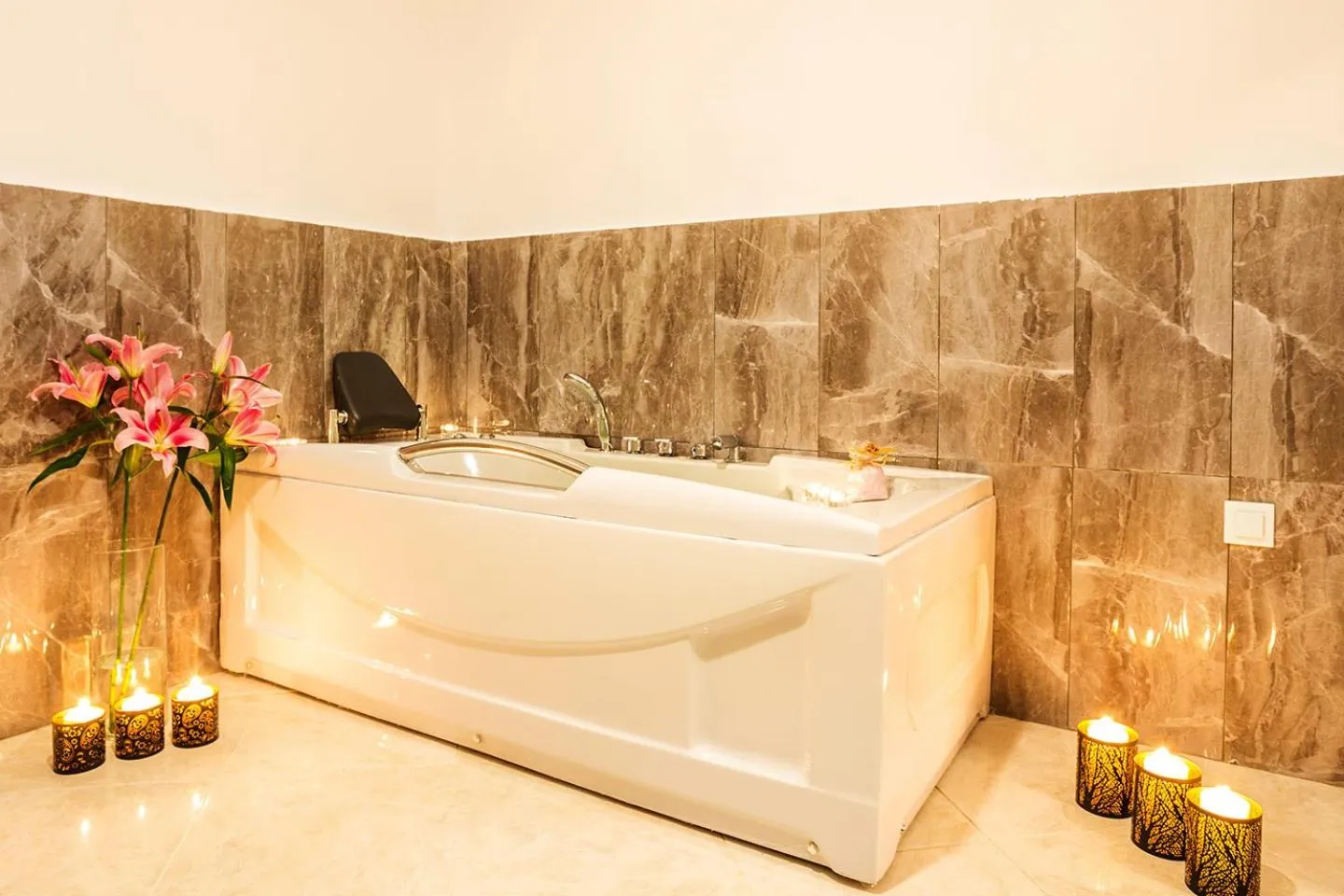 Spa and wellness centre/facilities in Family Hotel Romantika