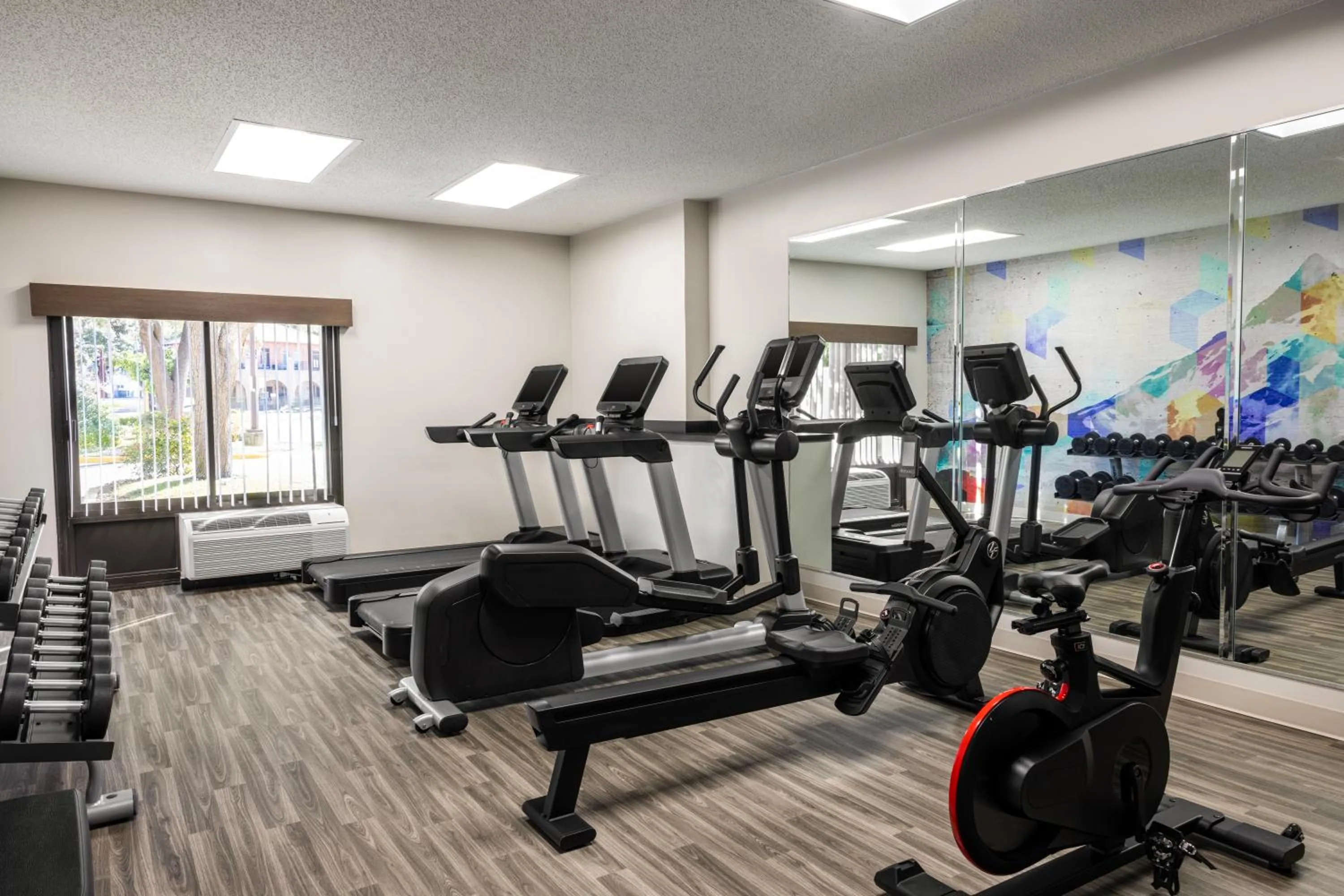 Fitness centre/facilities in Hyatt Place San Antonio Riverwalk