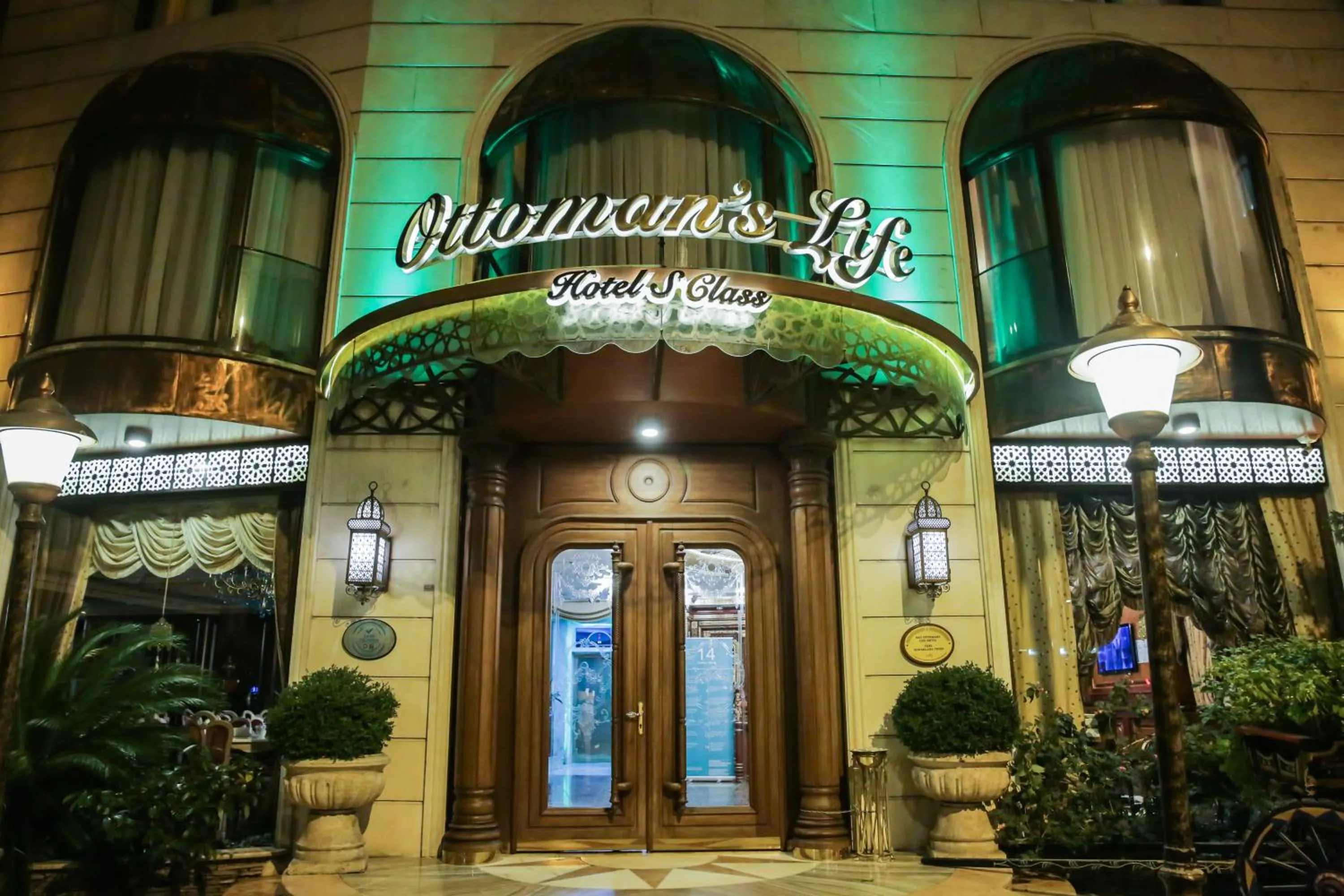 Facade/entrance in Ottoman's Life Hotel S Class