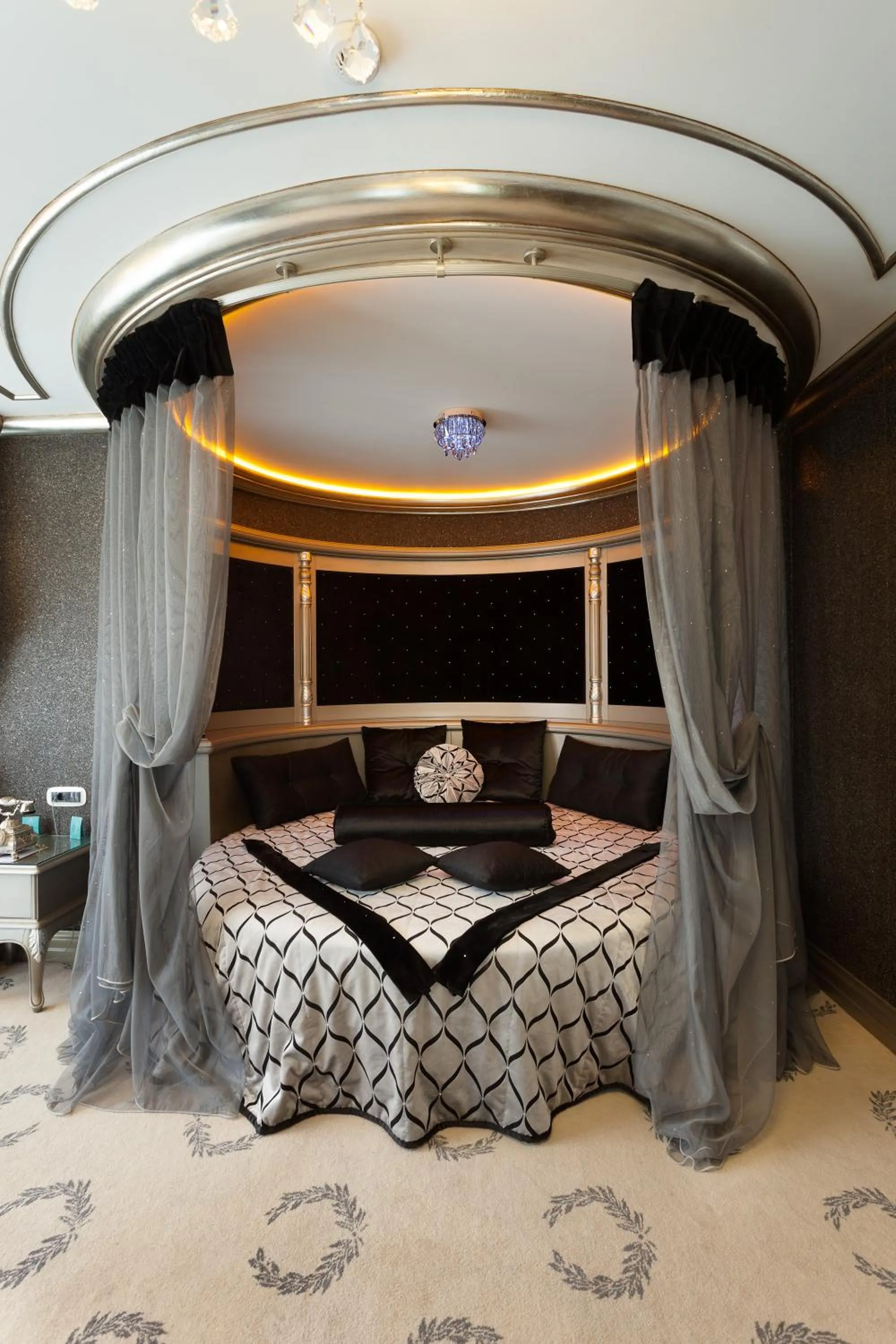 Bed in Ottoman's Life Hotel S Class