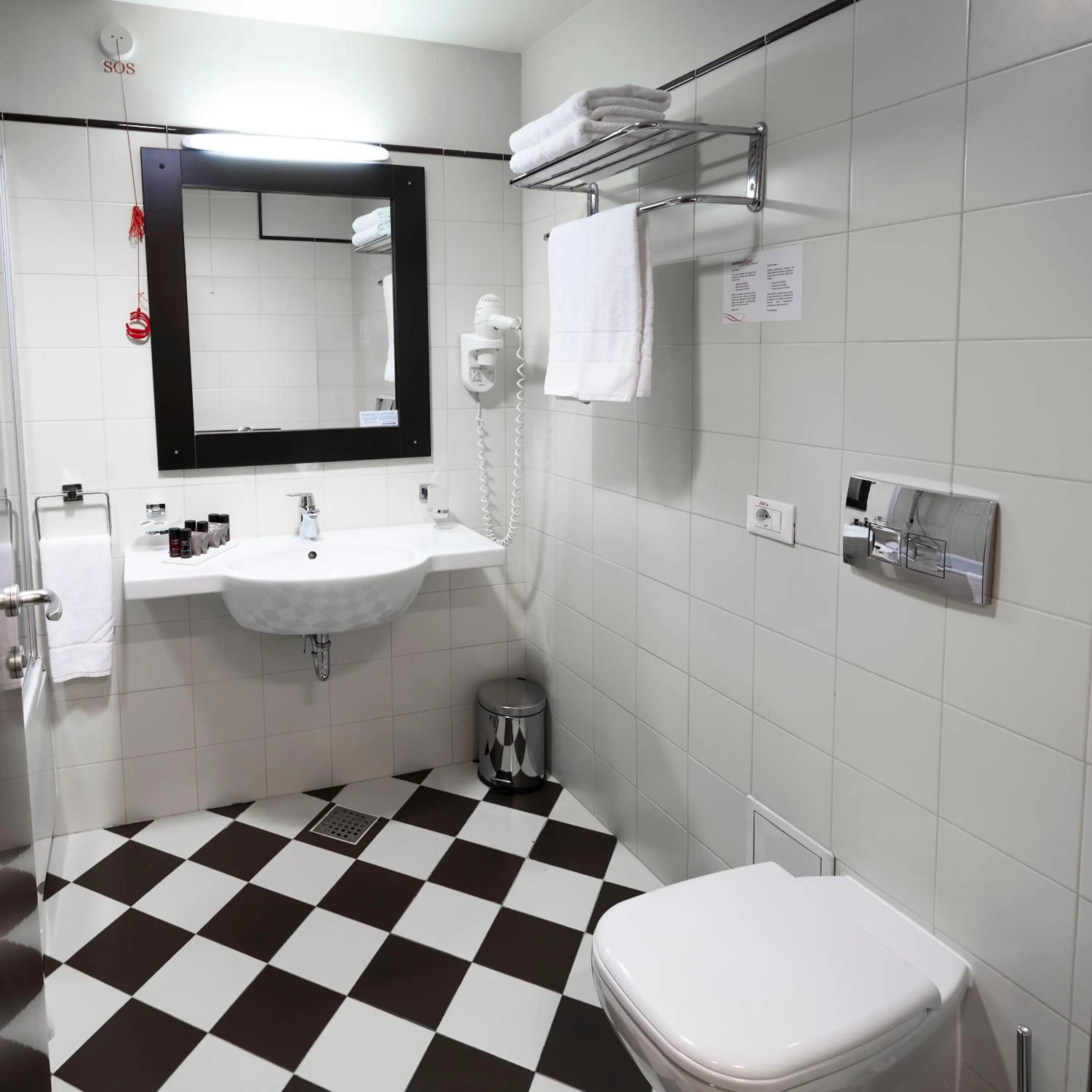 Bathroom in Europa Royale Bucharest