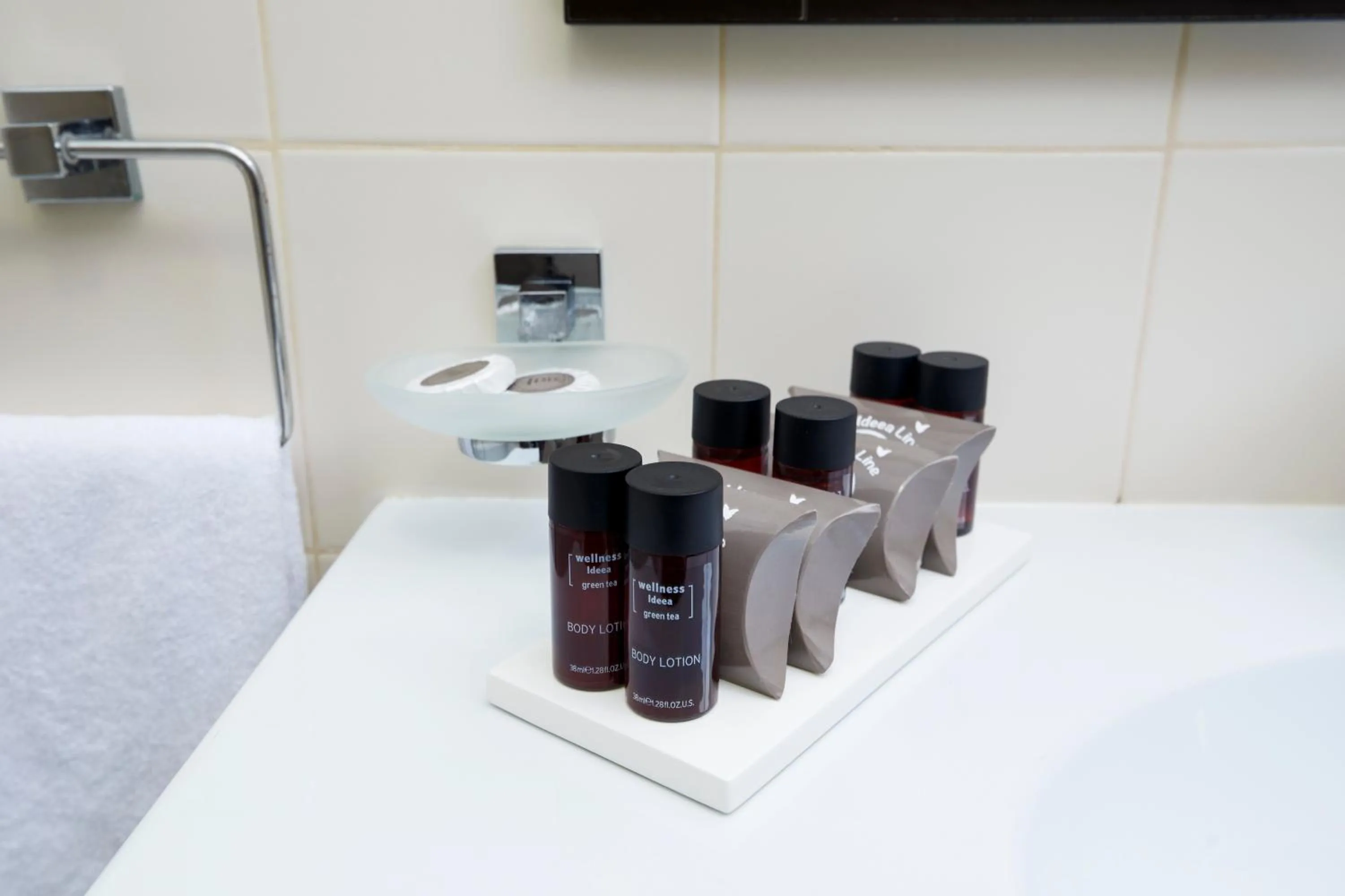 Bathroom in Europa Royale Bucharest