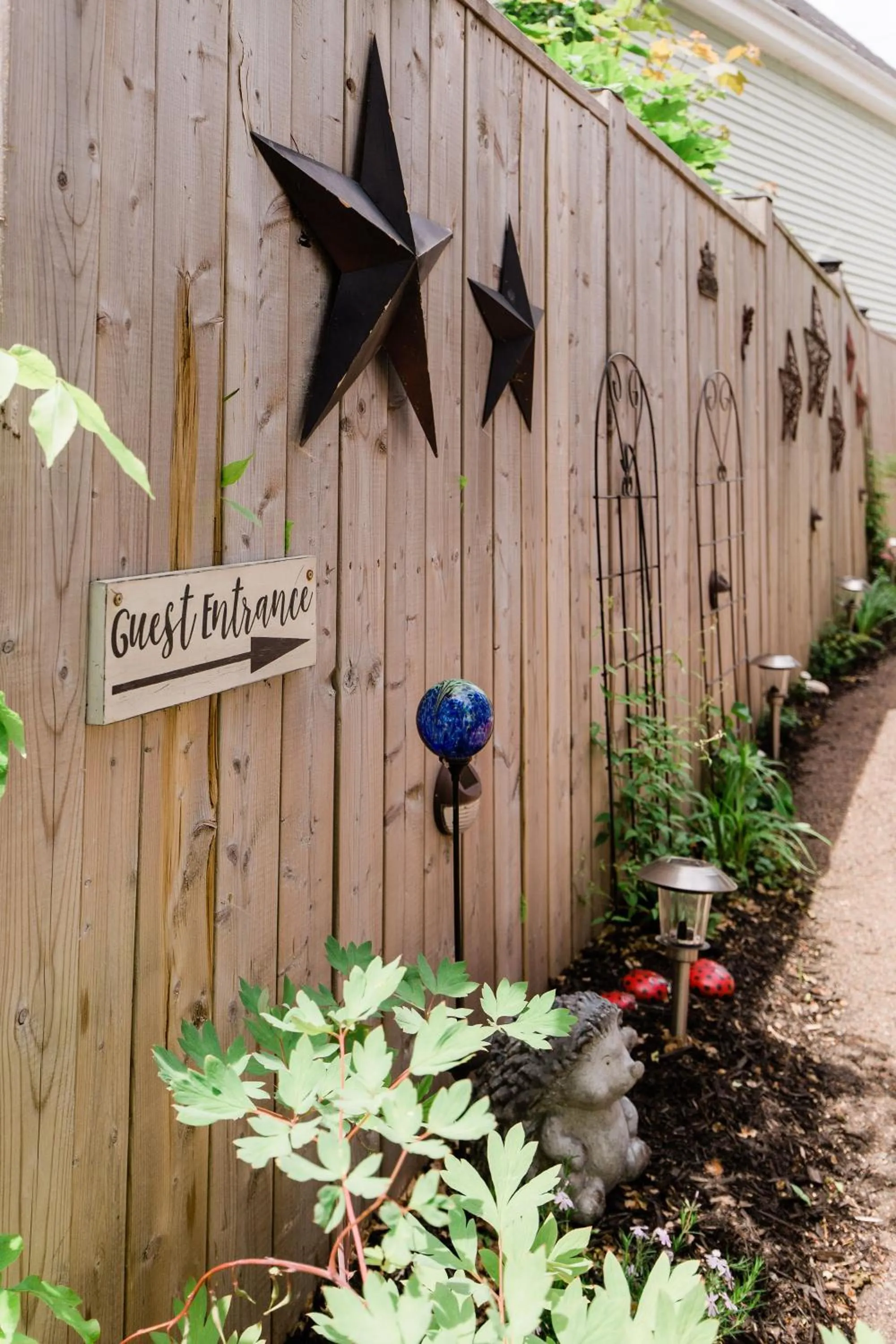 Facade/entrance in Willow House Inn B&B