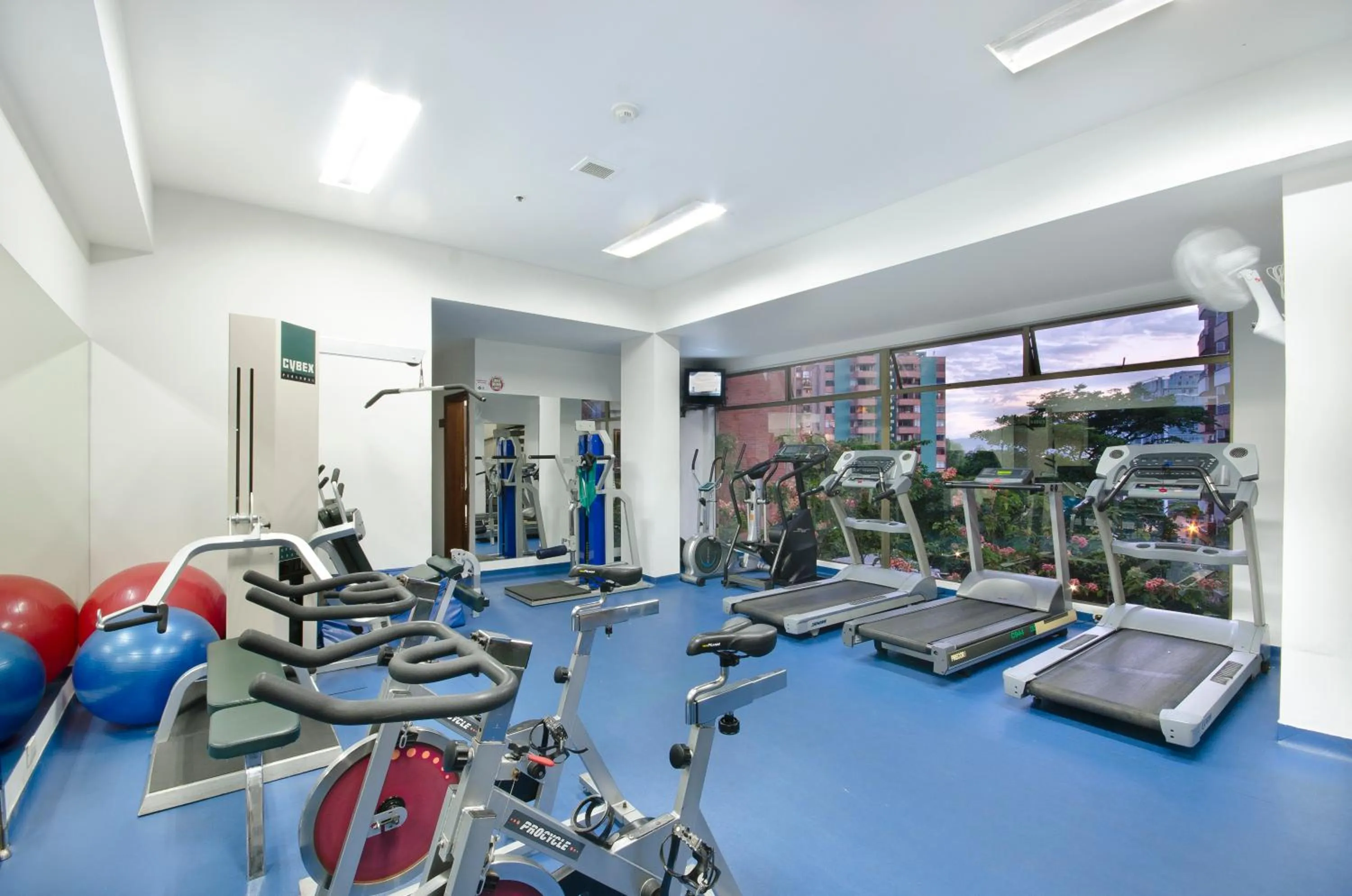 Fitness centre/facilities in Hotel Dann Carlton Belfort Medellin