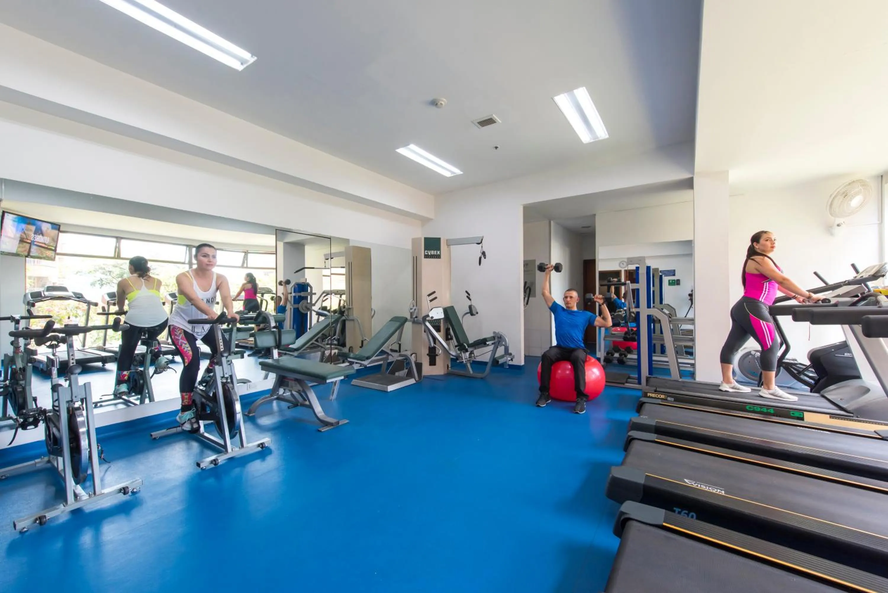 Fitness centre/facilities in Hotel Dann Carlton Belfort Medellin