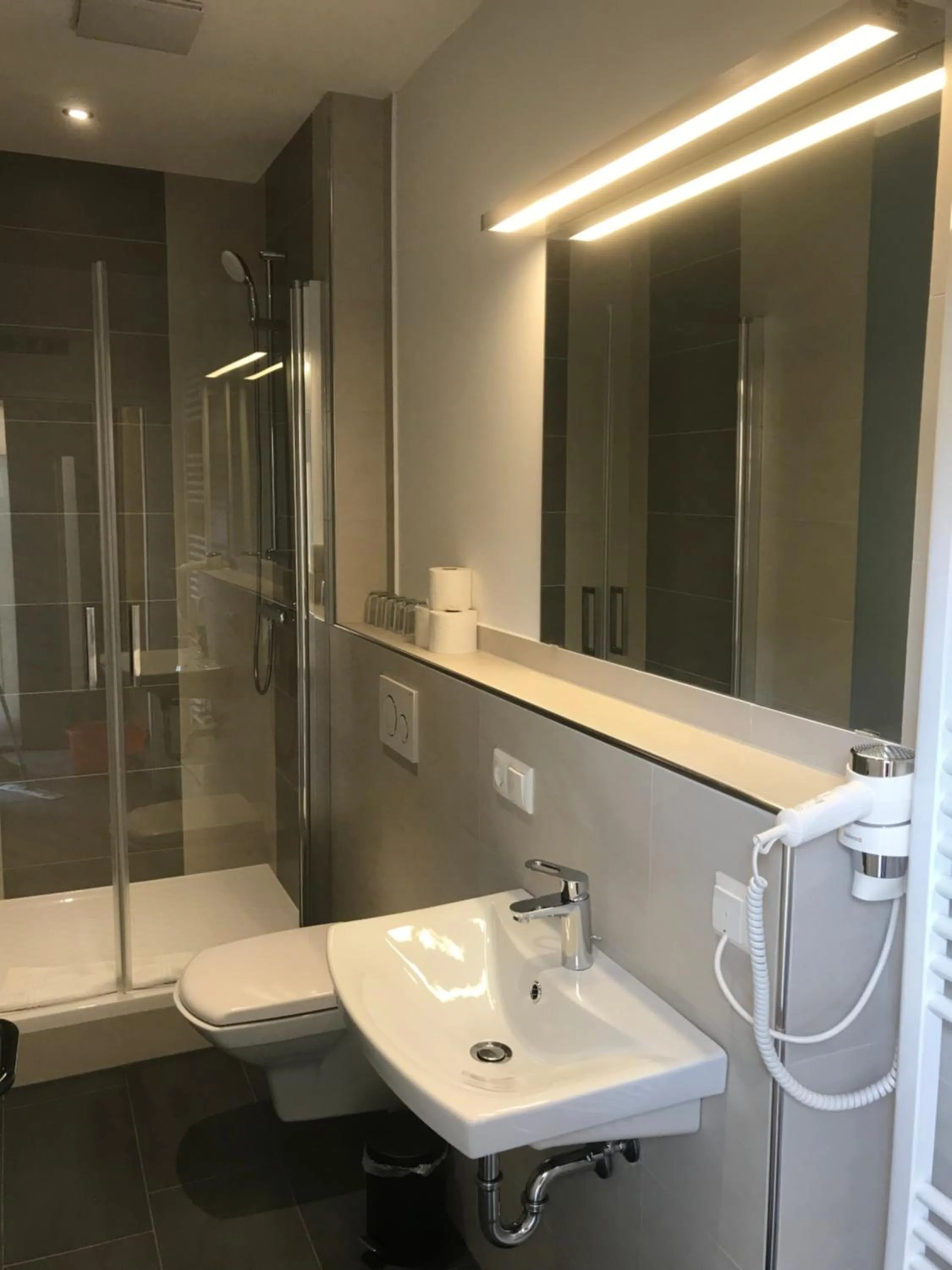 Hotel Select Suites & Aparts