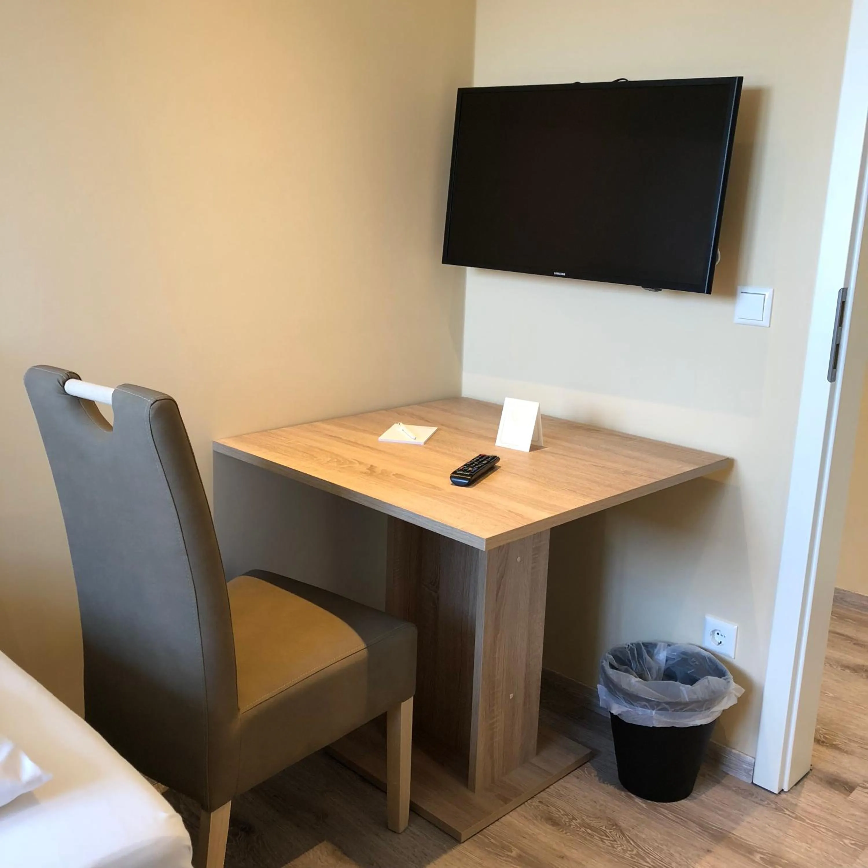 Hotel Select Suites & Aparts