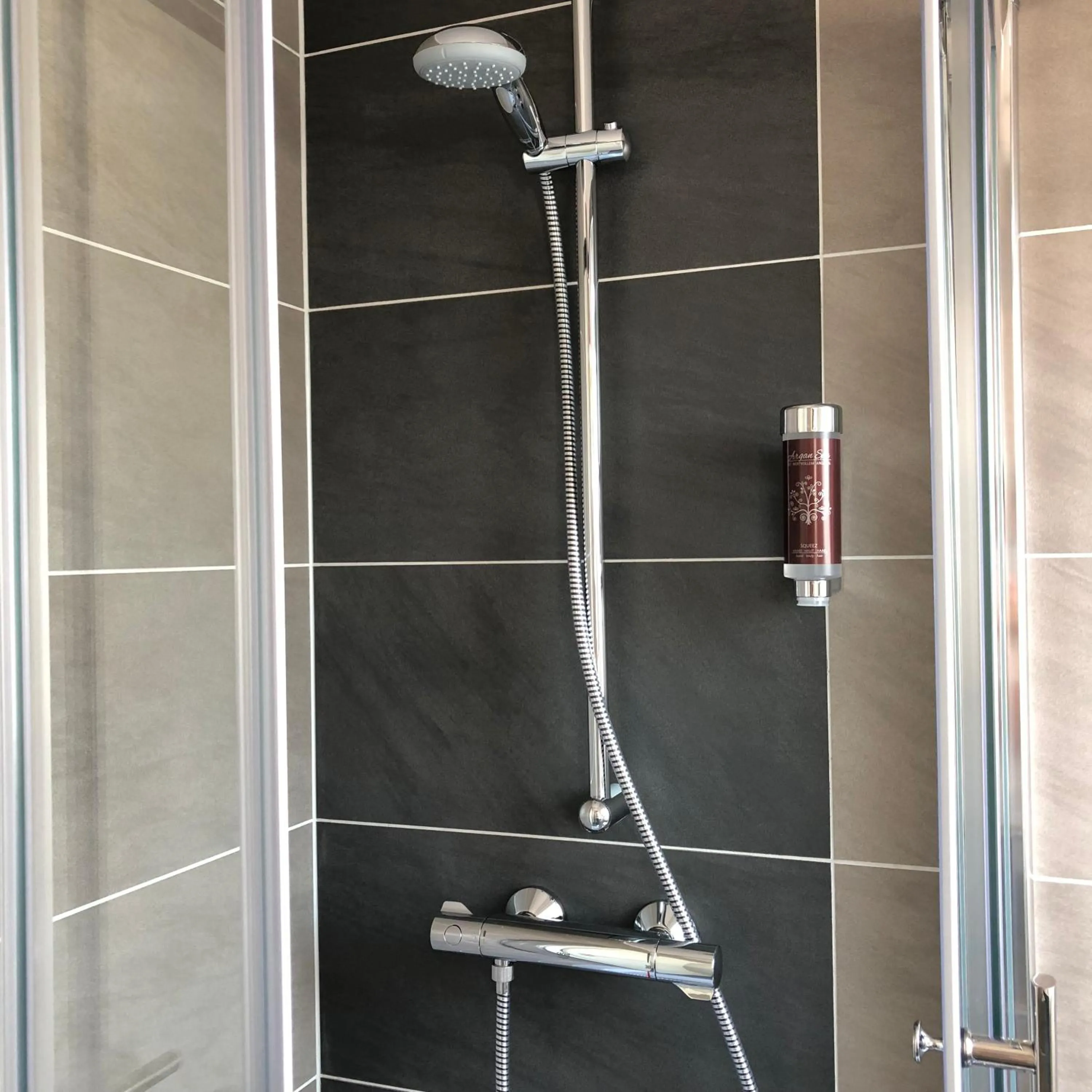 Hotel Select Suites & Aparts