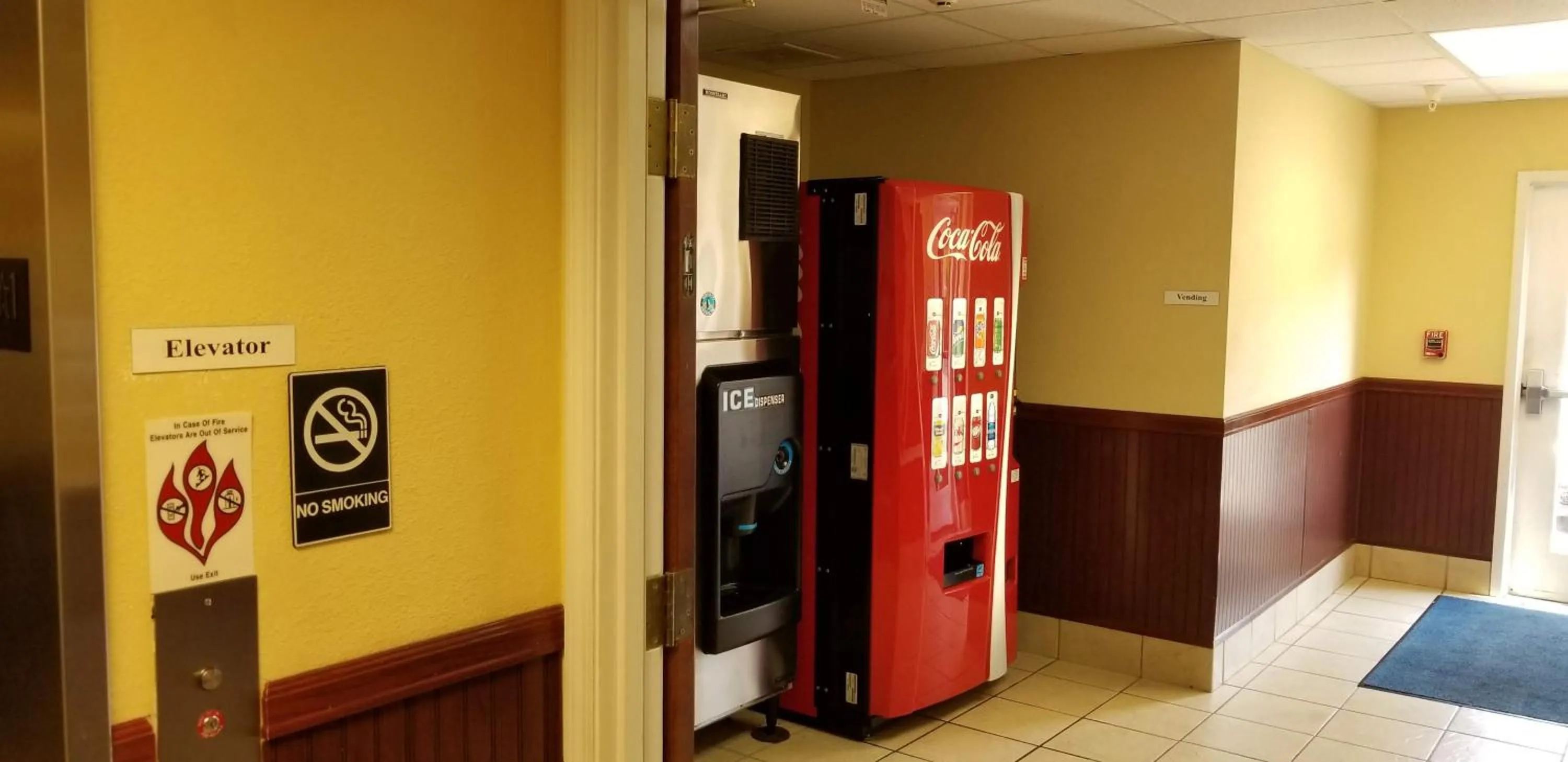 Non alcoholic drinks in Home Inn & Suites