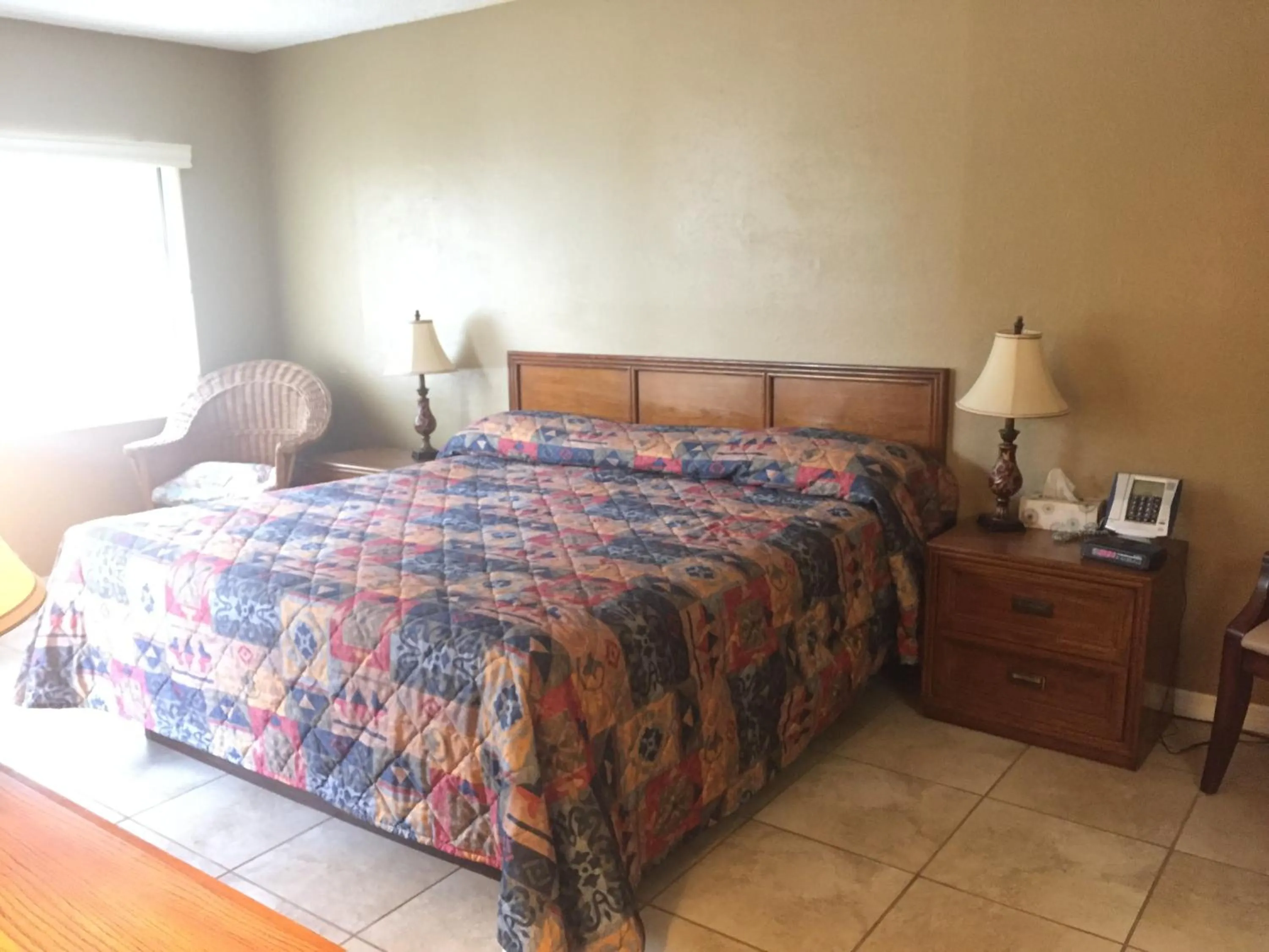 Bedroom, Bed in Charlotte Bay Resort