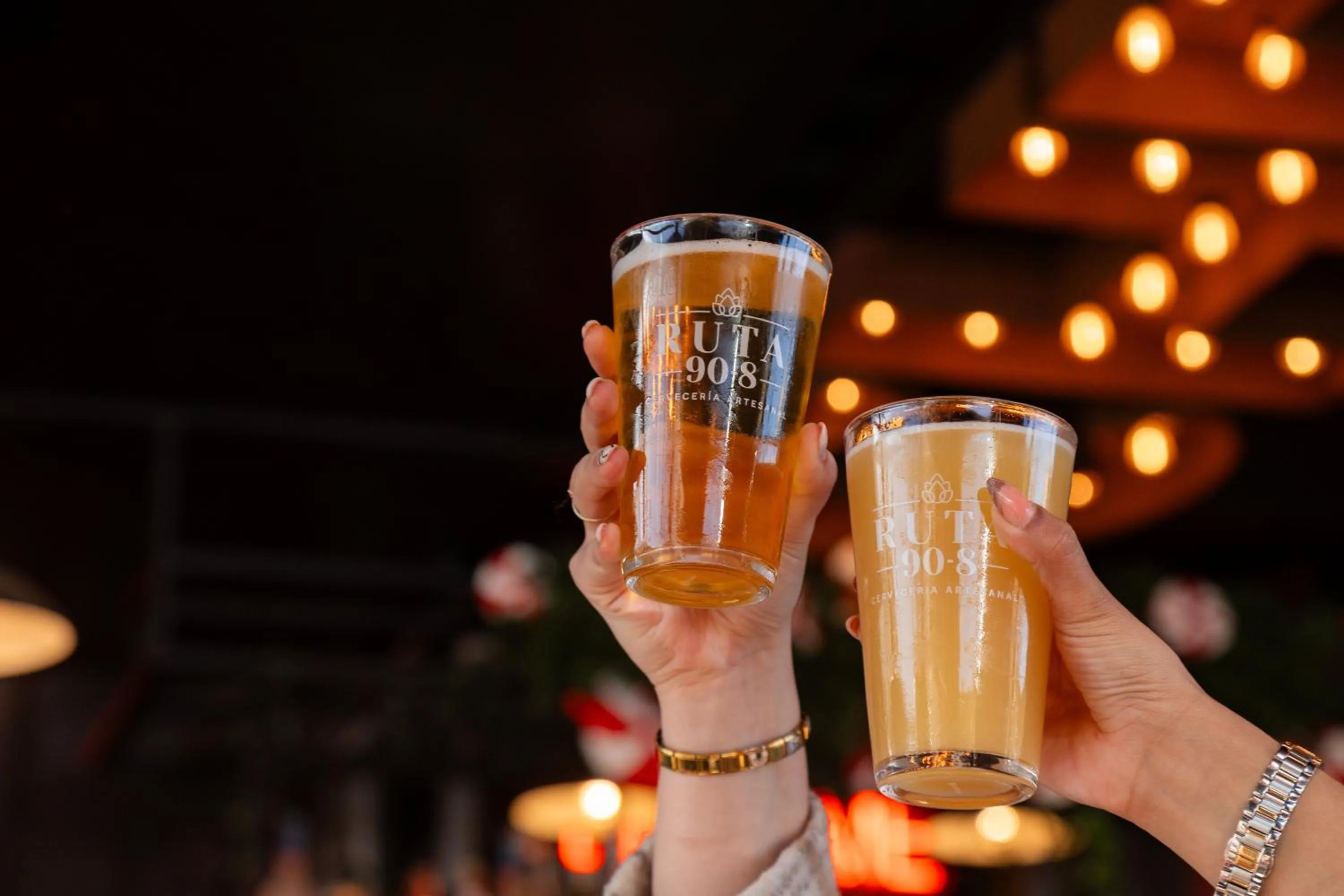 Lounge or bar in Maglen Resort