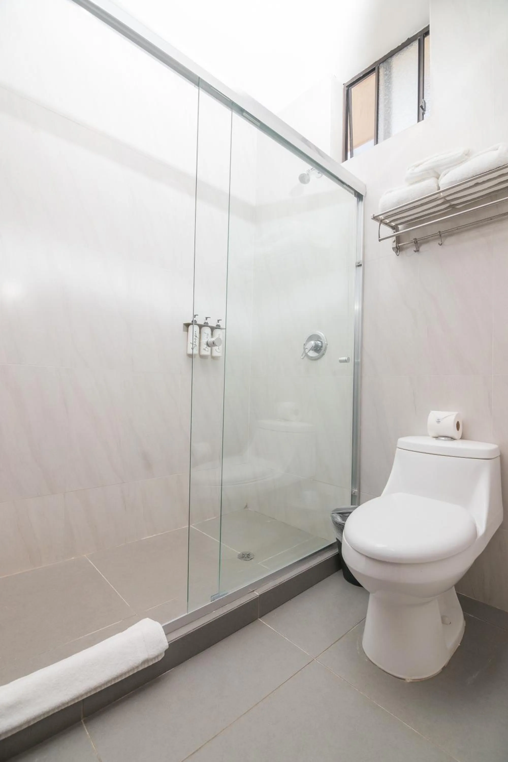 Bathroom in Maglen Resort