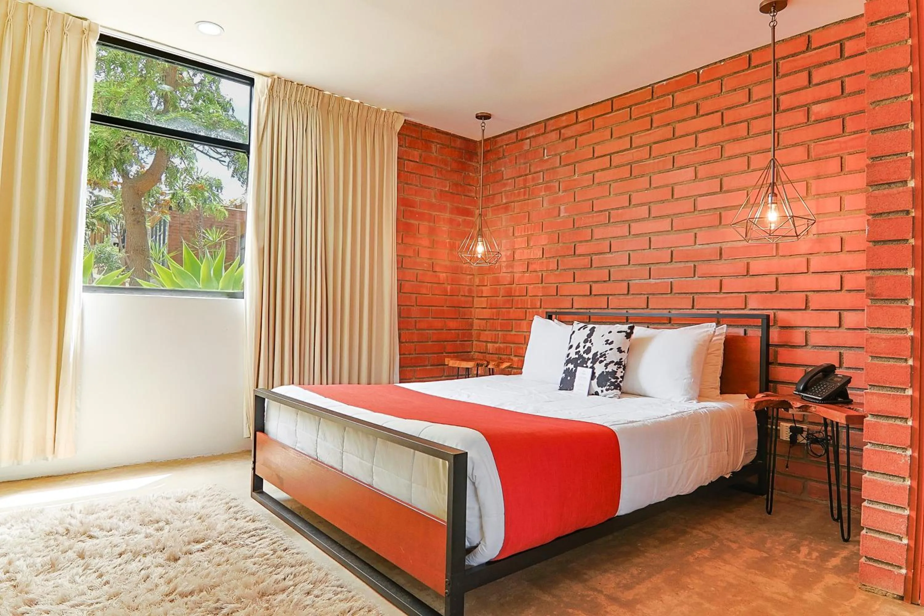 Garden view, Bed in Maglen Resort