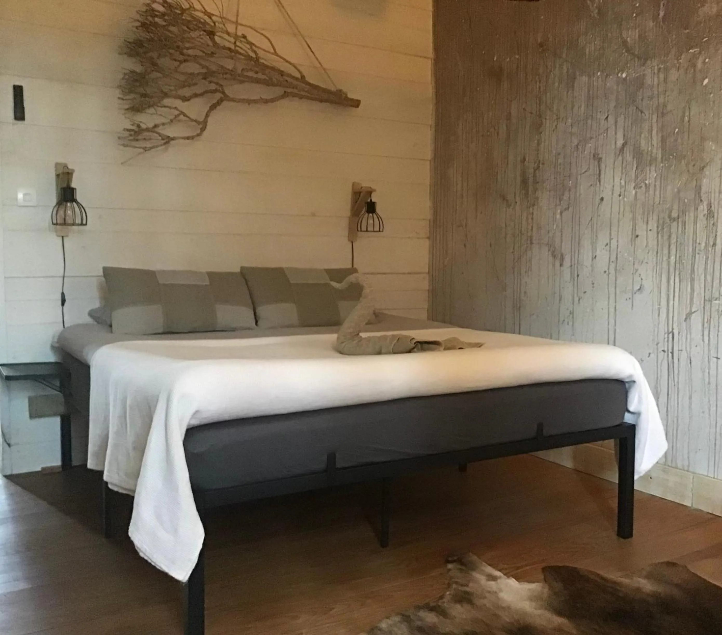 Bed in Villa Léovil