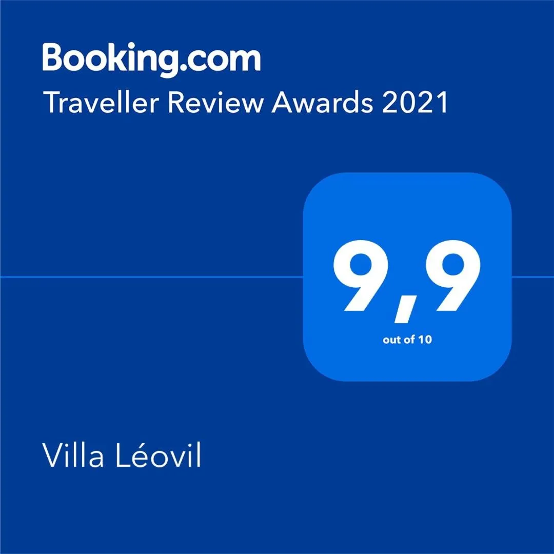 Certificate/Award in Villa Léovil