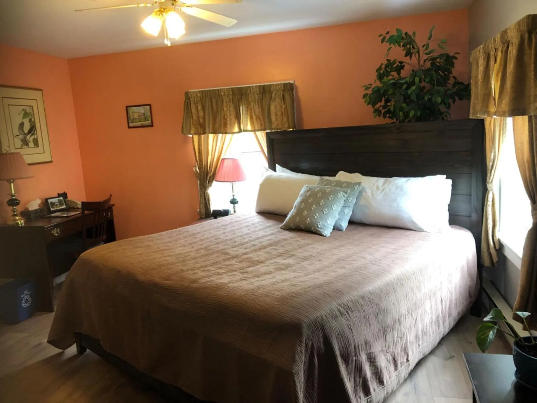 Bed in Braeside Country Inn