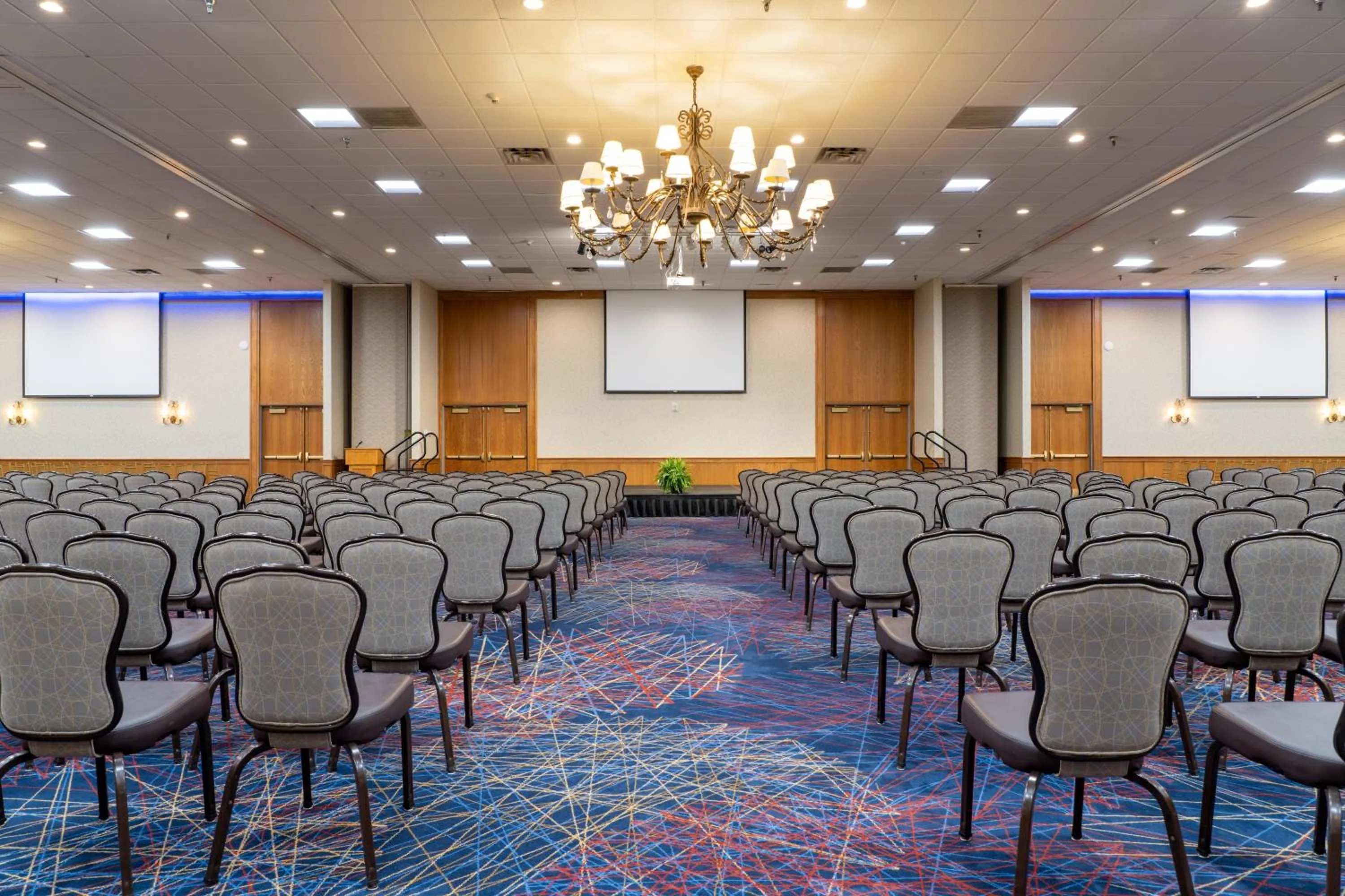 Meeting/conference room in MCM Eleganté Hotel & Conference Center