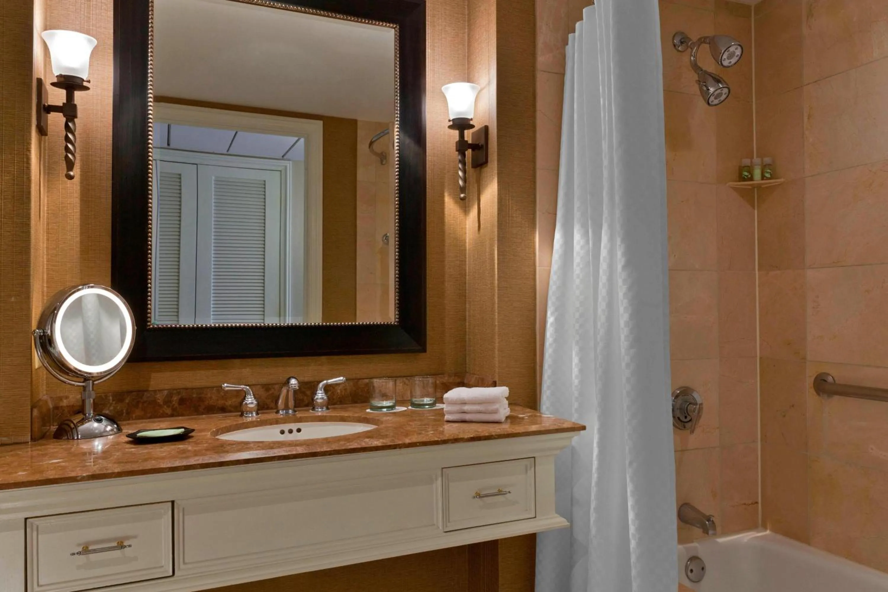 Bathroom in The Westin Riverwalk, San Antonio