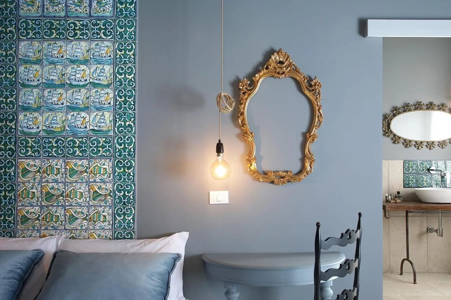 Bed in Sikuli e Sikani