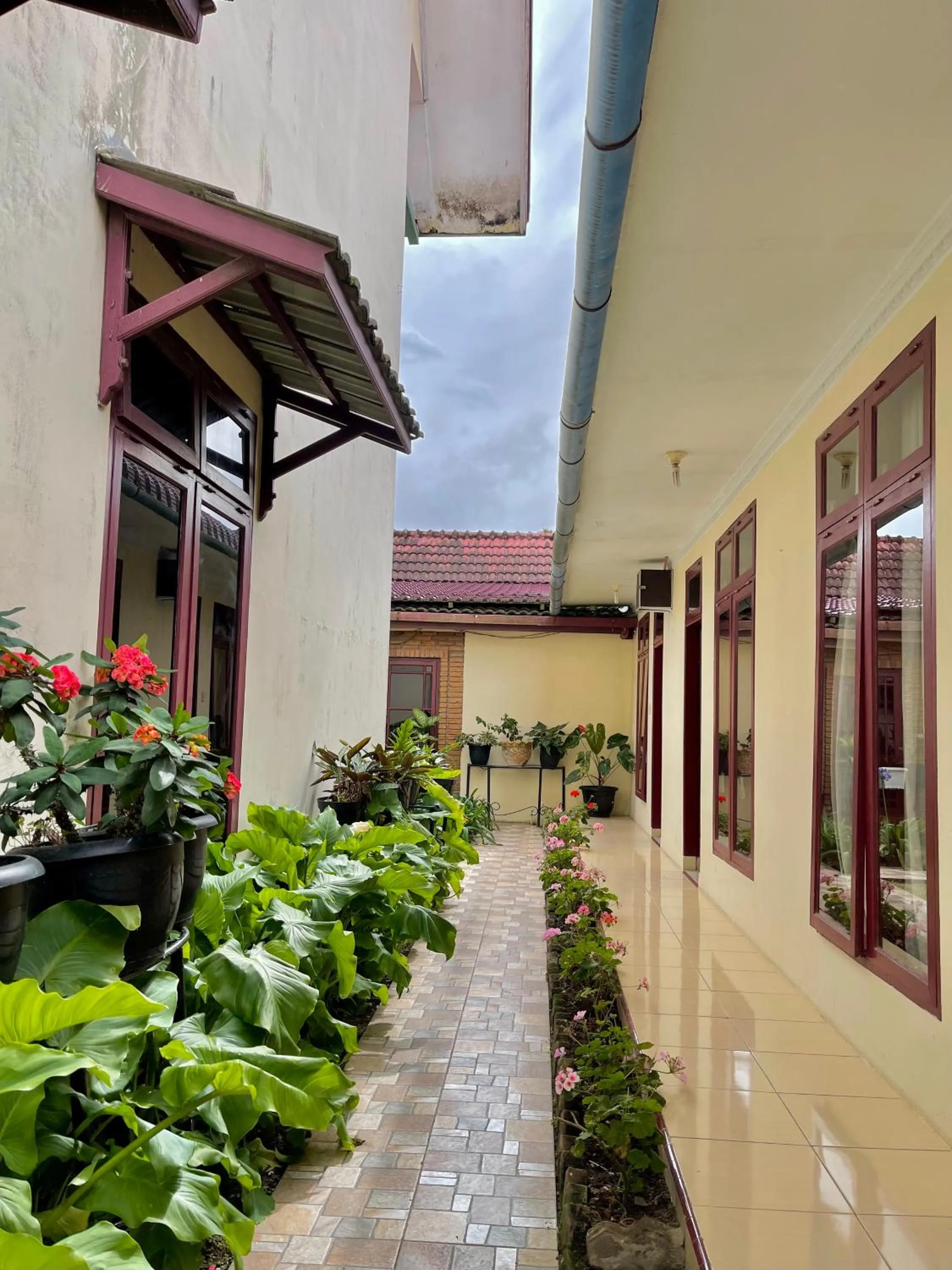 Property building in Sapo Karo Rest House