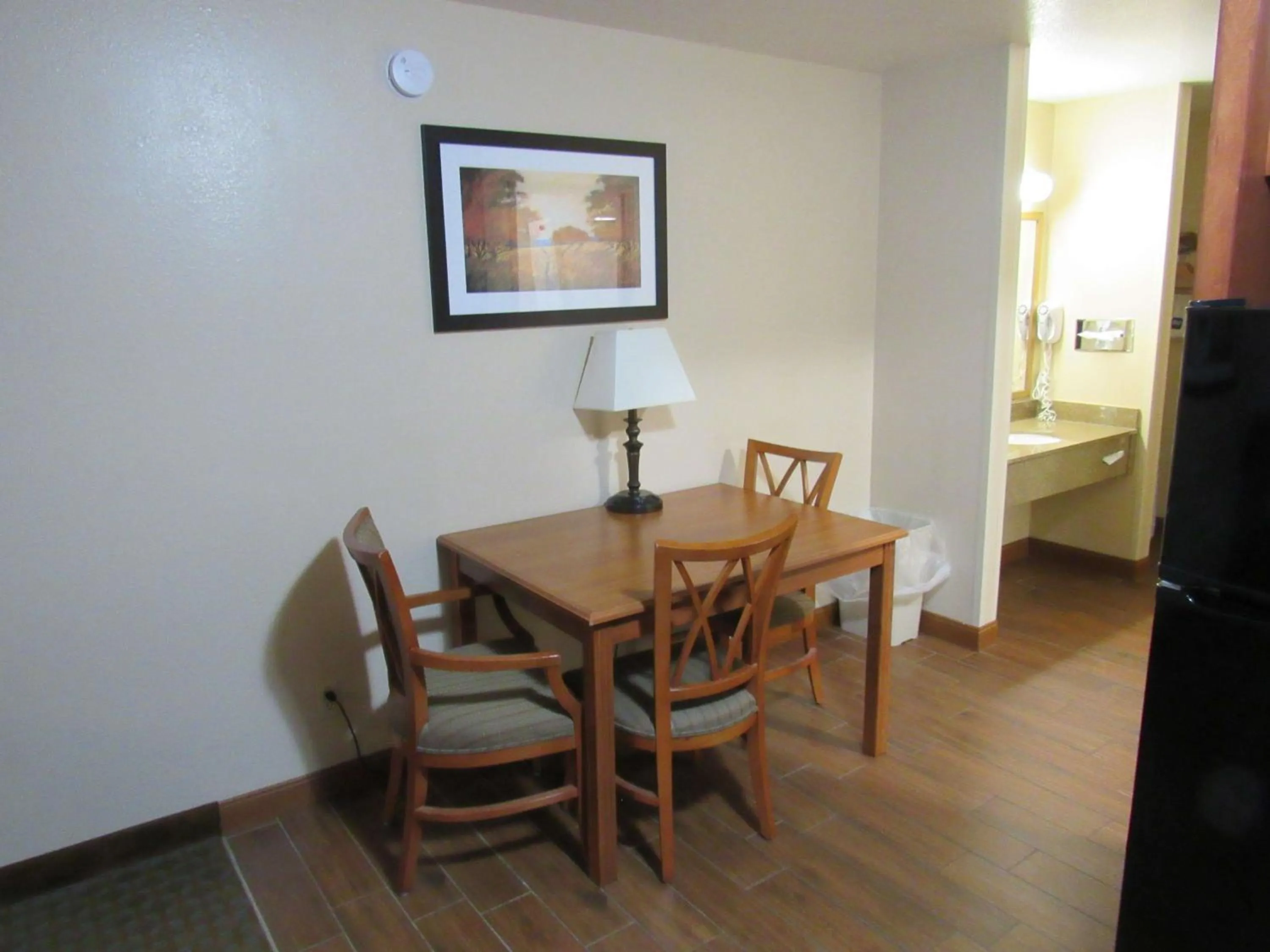 Bedroom in Best Western Empire Towers