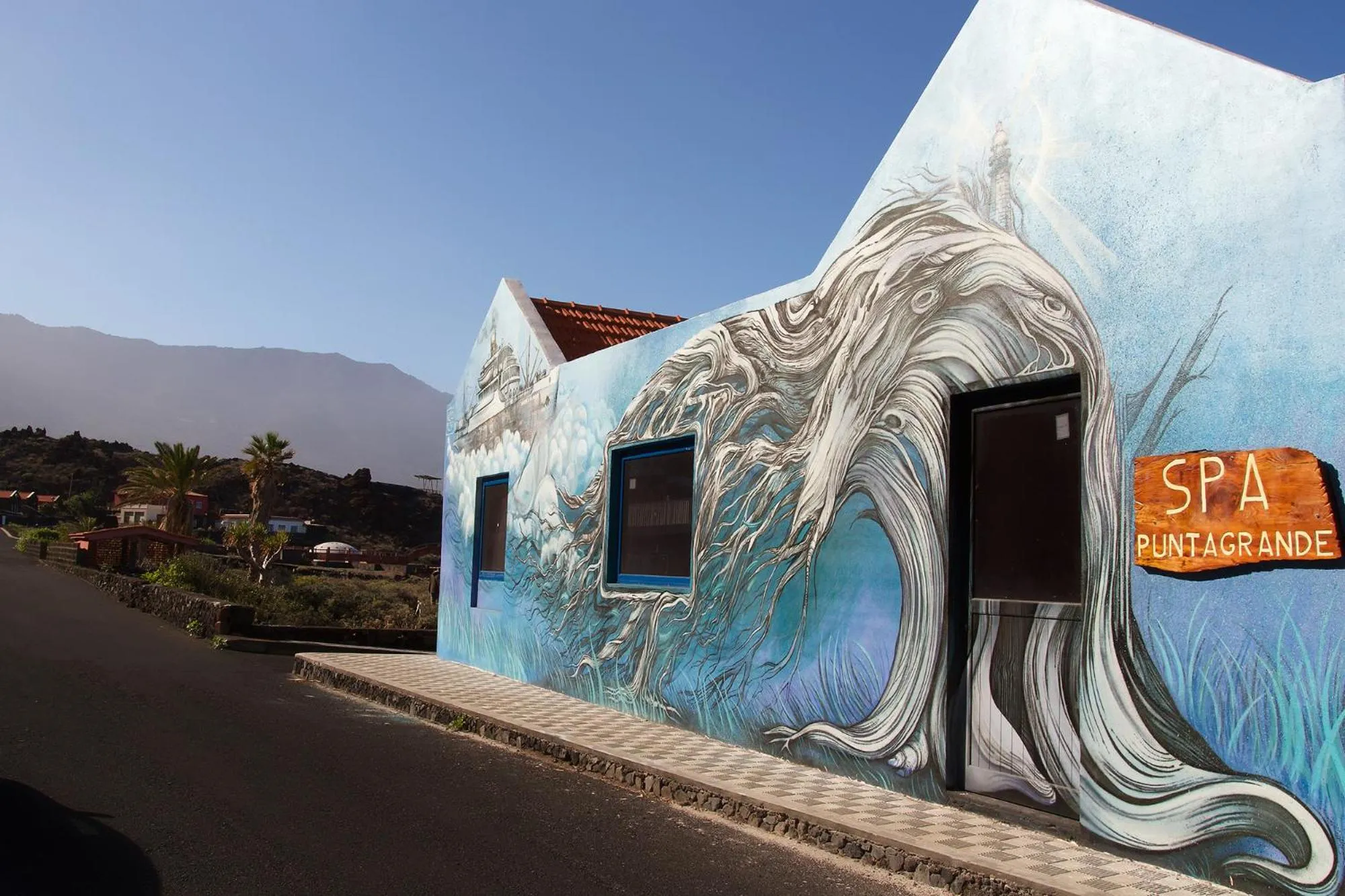 Property building in Hotel Puntagrande