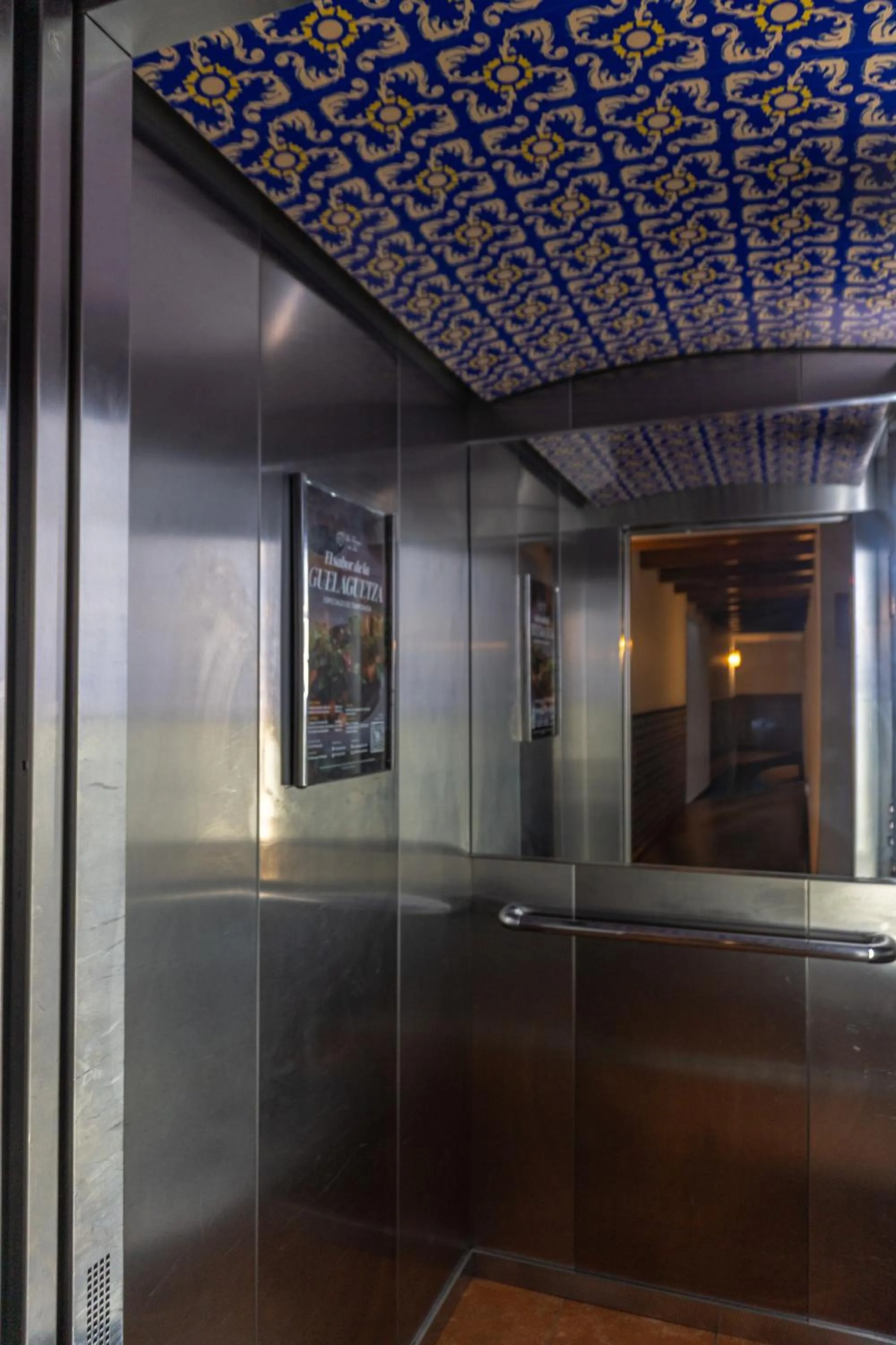 elevator in Hotel Oaxaca Real