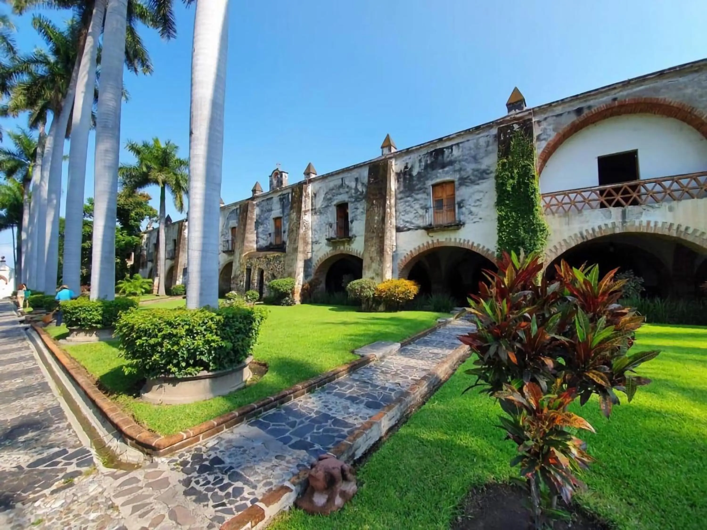 Property building in Hotel Hacienda Vista Hermosa