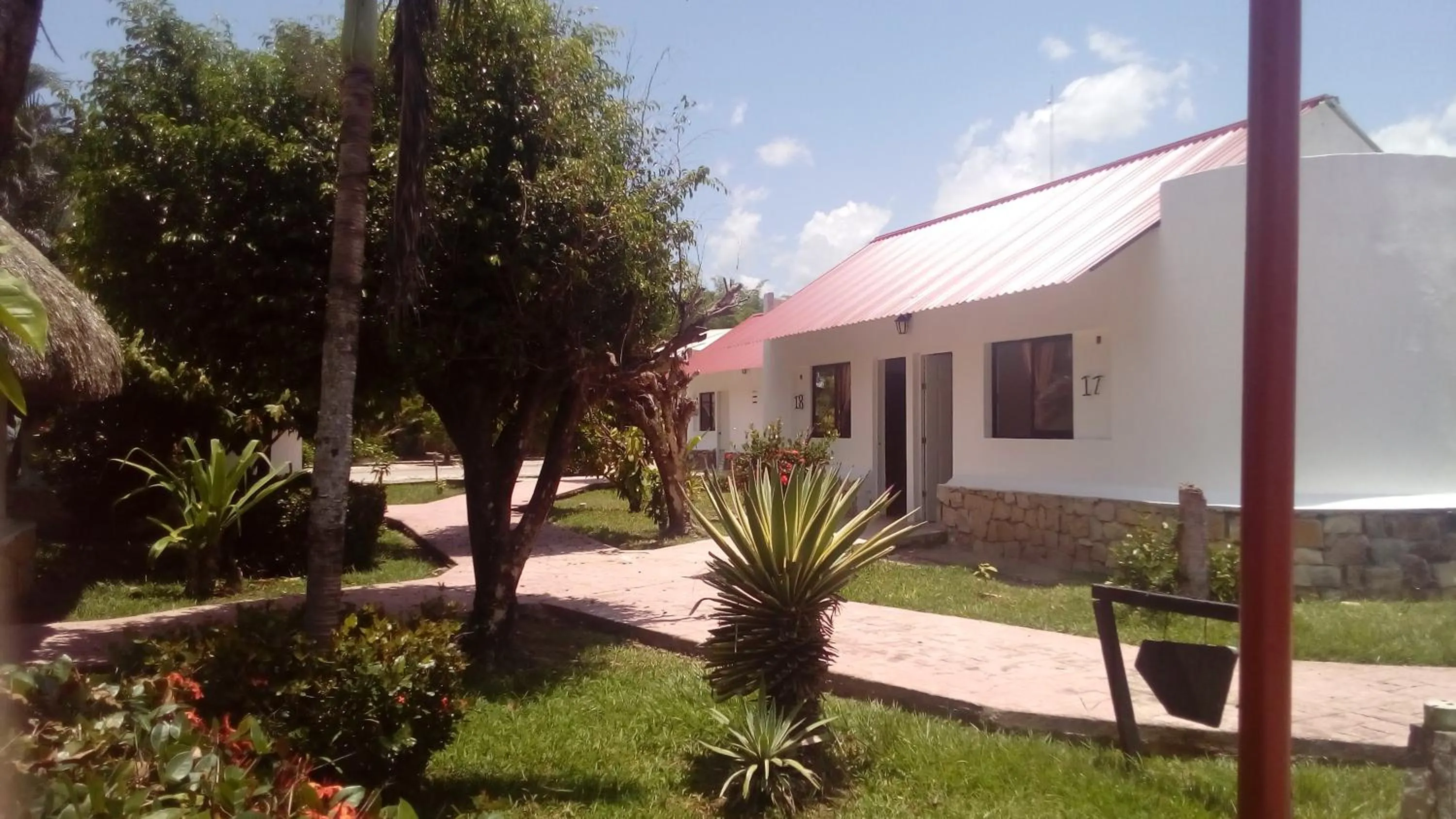 Garden in Hotel Villas Kin Ha