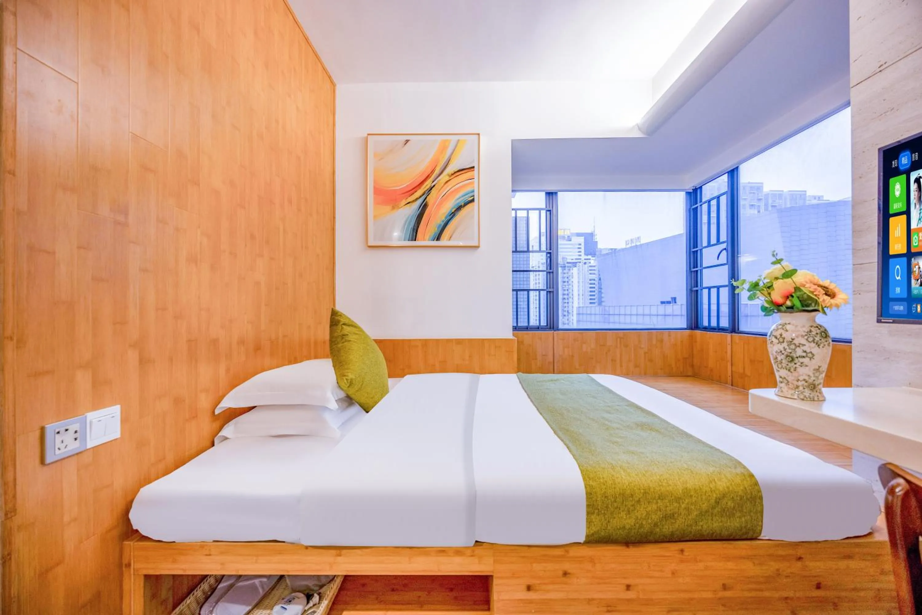 Photo of the whole room, Bed in Guangzhou Timmy Hotel