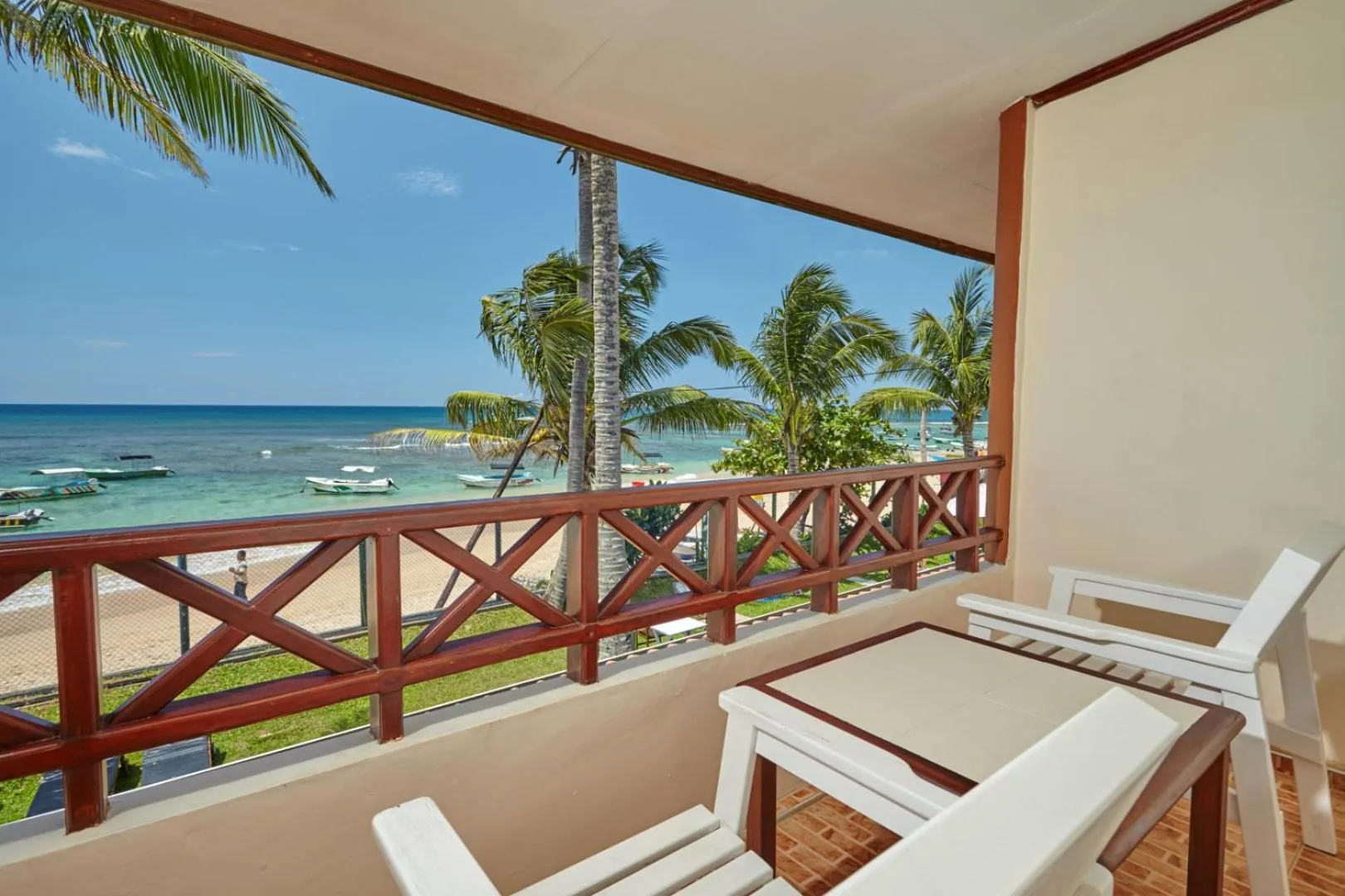 Balcony/Terrace in Coral Sands Hotel