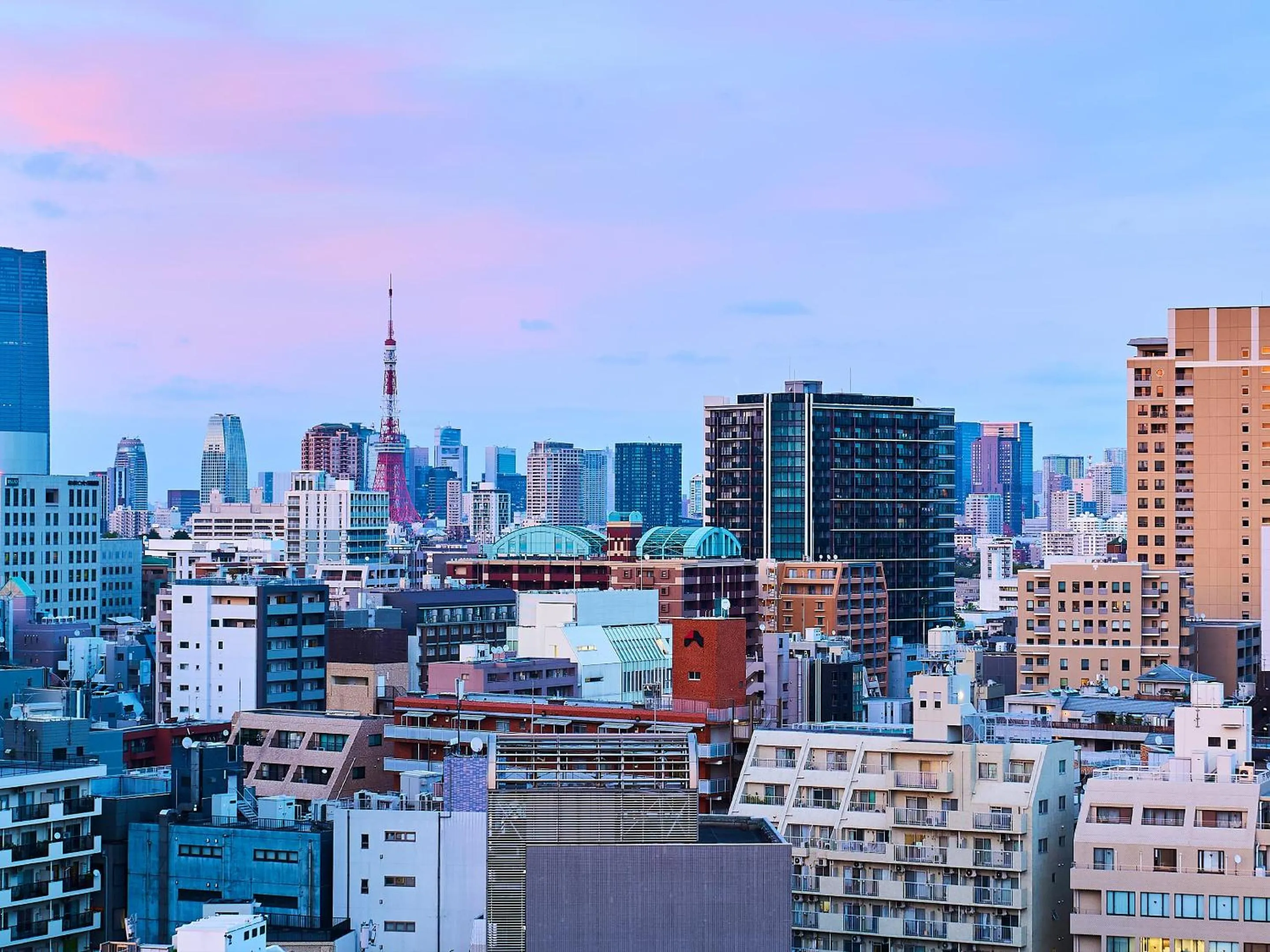 City view in Ebisuholic Hotel